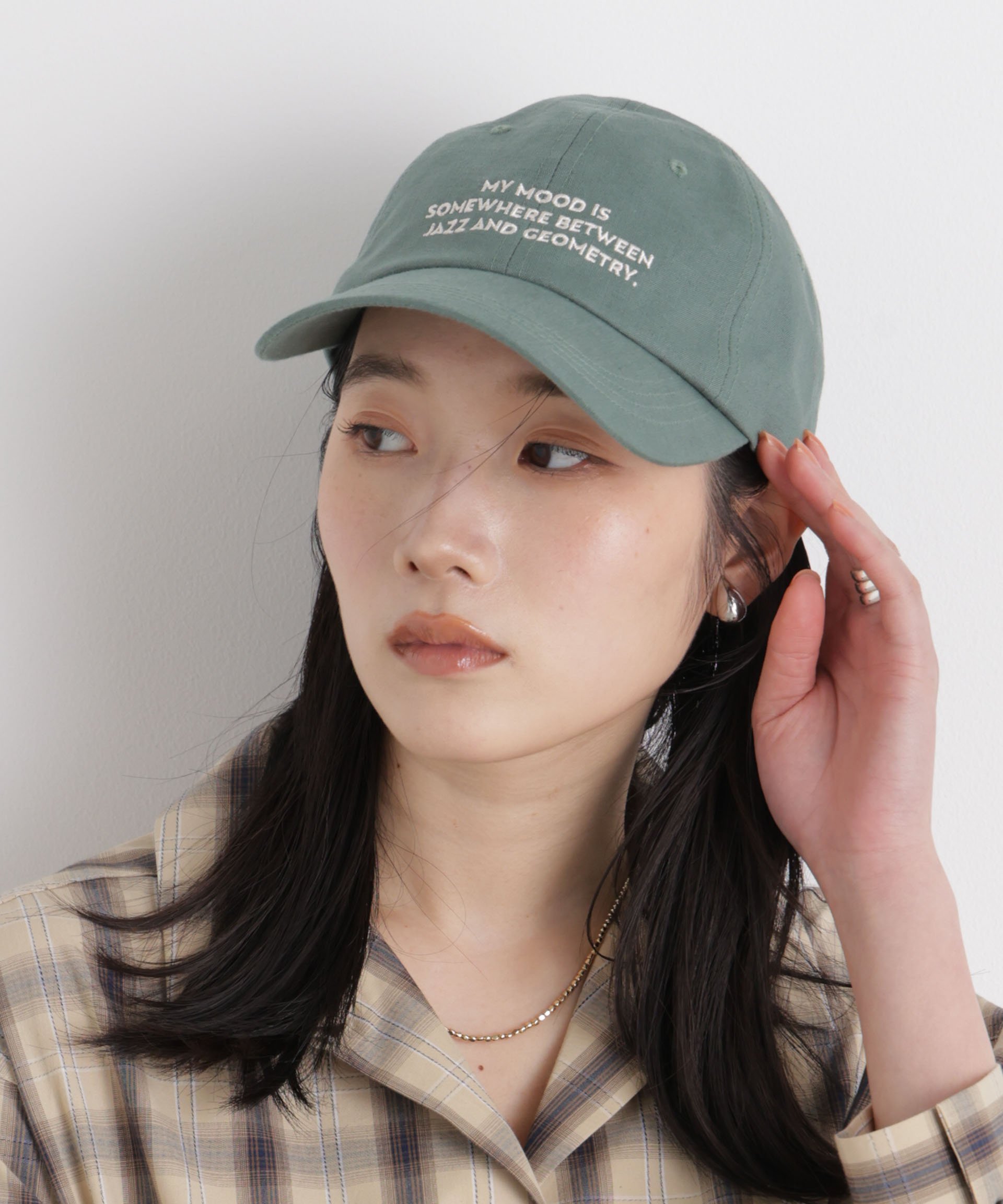 【SALE／35%OFF】NANO universe 刺繍入りリネン混キャップ ナノユニバース 帽子 その他の帽子 グリーン ベージュ stylife-15542207 Rakuten Fashion サンプル画像2