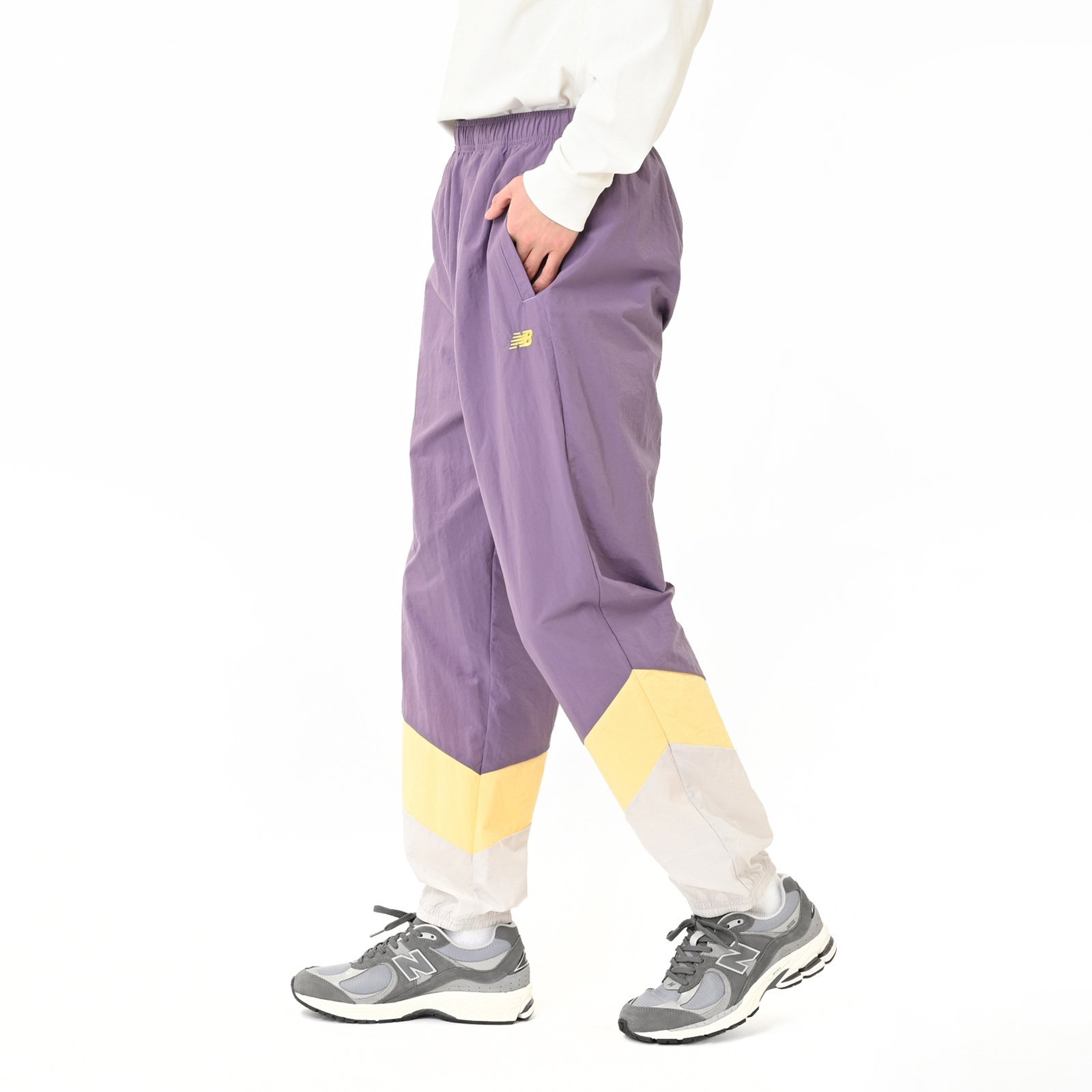 タスランナイロンウーブンジョガーパンツ ニューバランス パンツ その他のパンツ