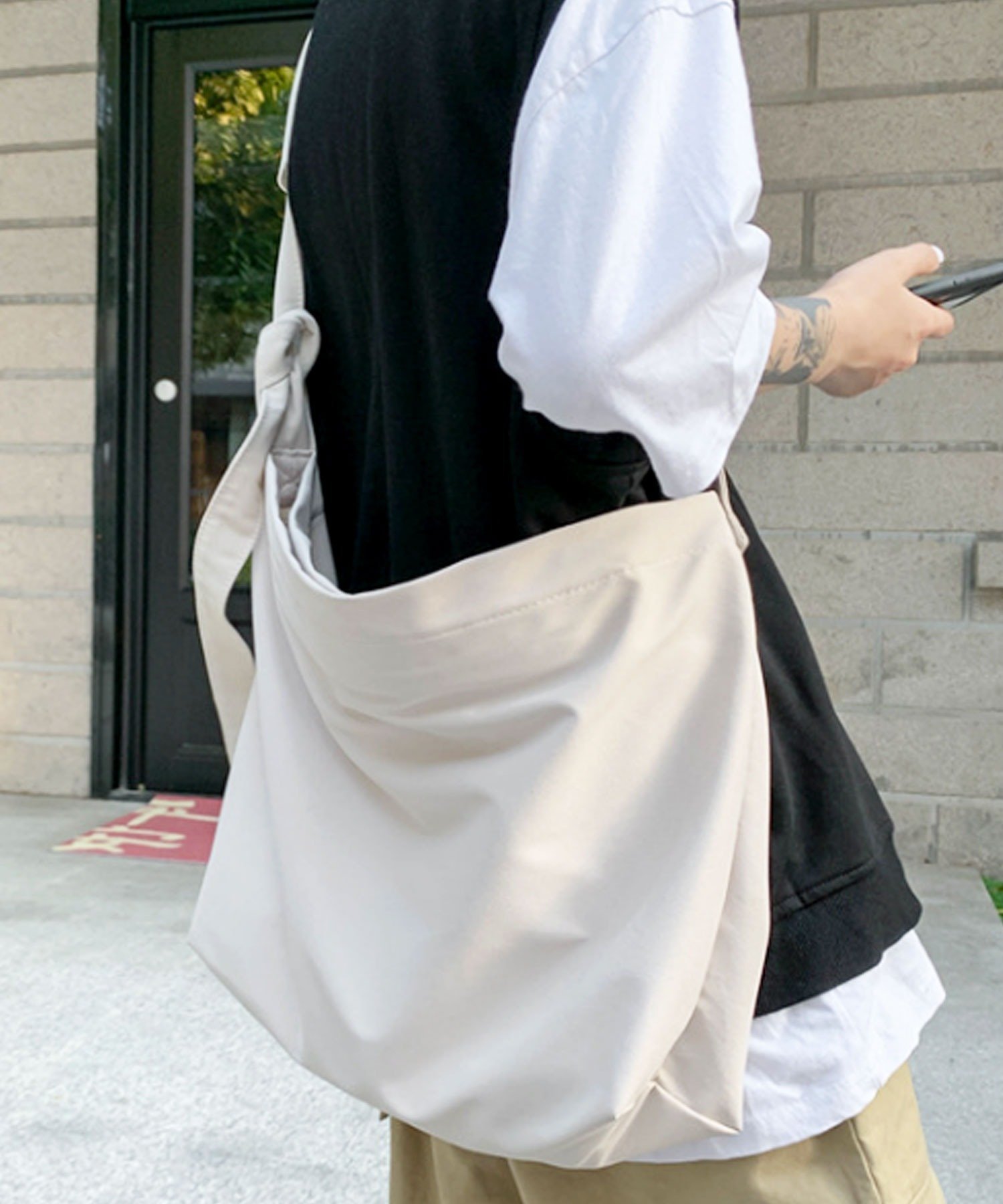 florist 【A4収納可・軽量】ワンハンドルノットショルダーバッグ フローリスト バッグ ショルダーバッグ ホワイト ブラック