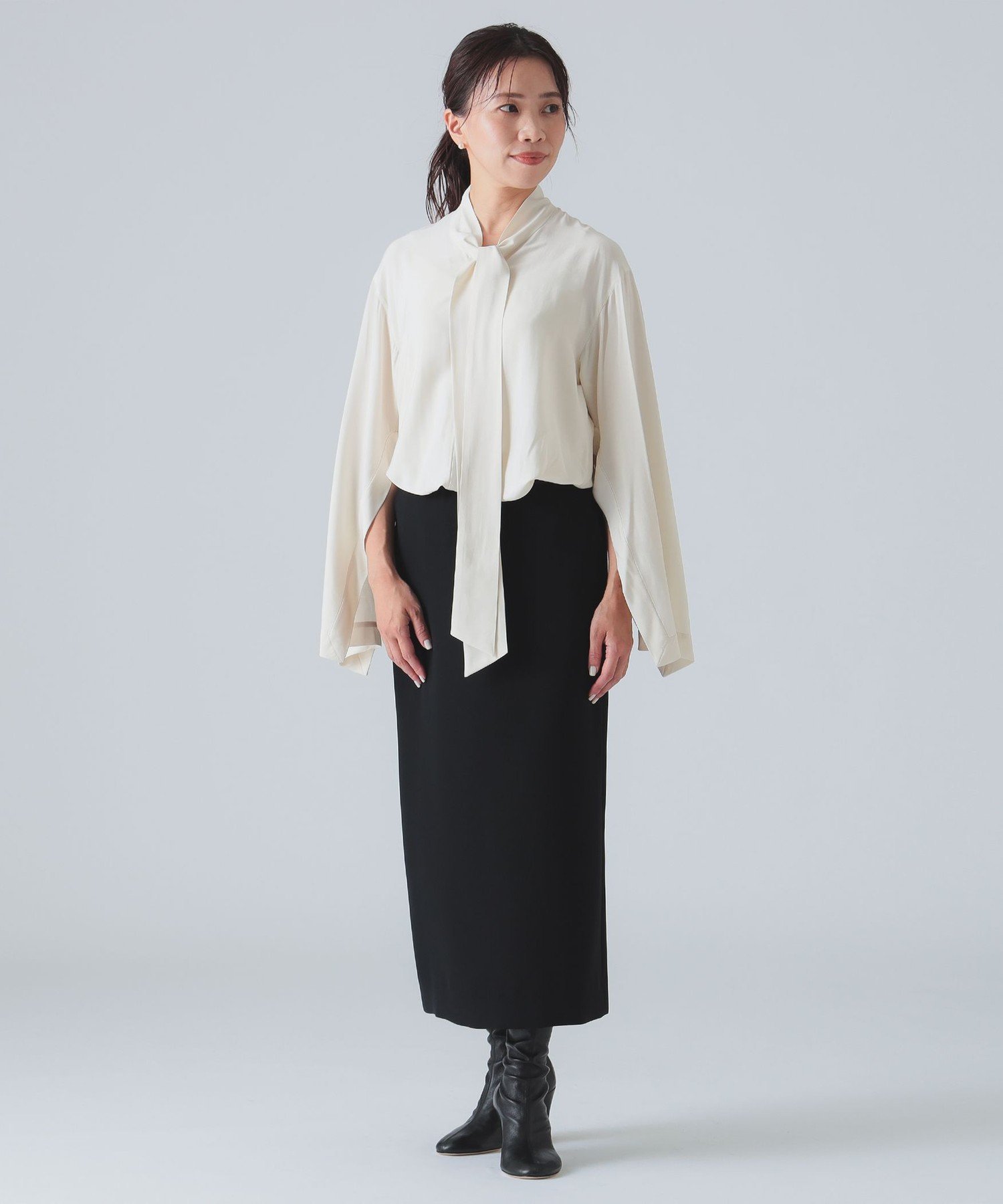 【SALE／60%OFF】EFFE BEAMS レーヨンサテン ボウタイブラウス ビームス アウトレット トップス シャツ・ブラウス ホワイト ネイビー【送料無料】