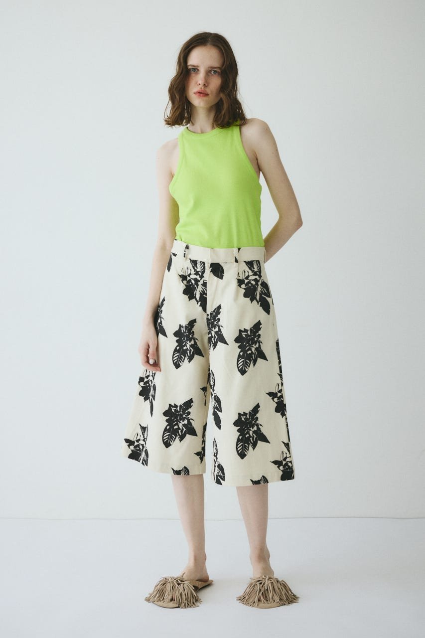 HeRIN.CYE Loose wide half pants ヘリンドットサイ パンツ その他のパンツ ブラック レッド