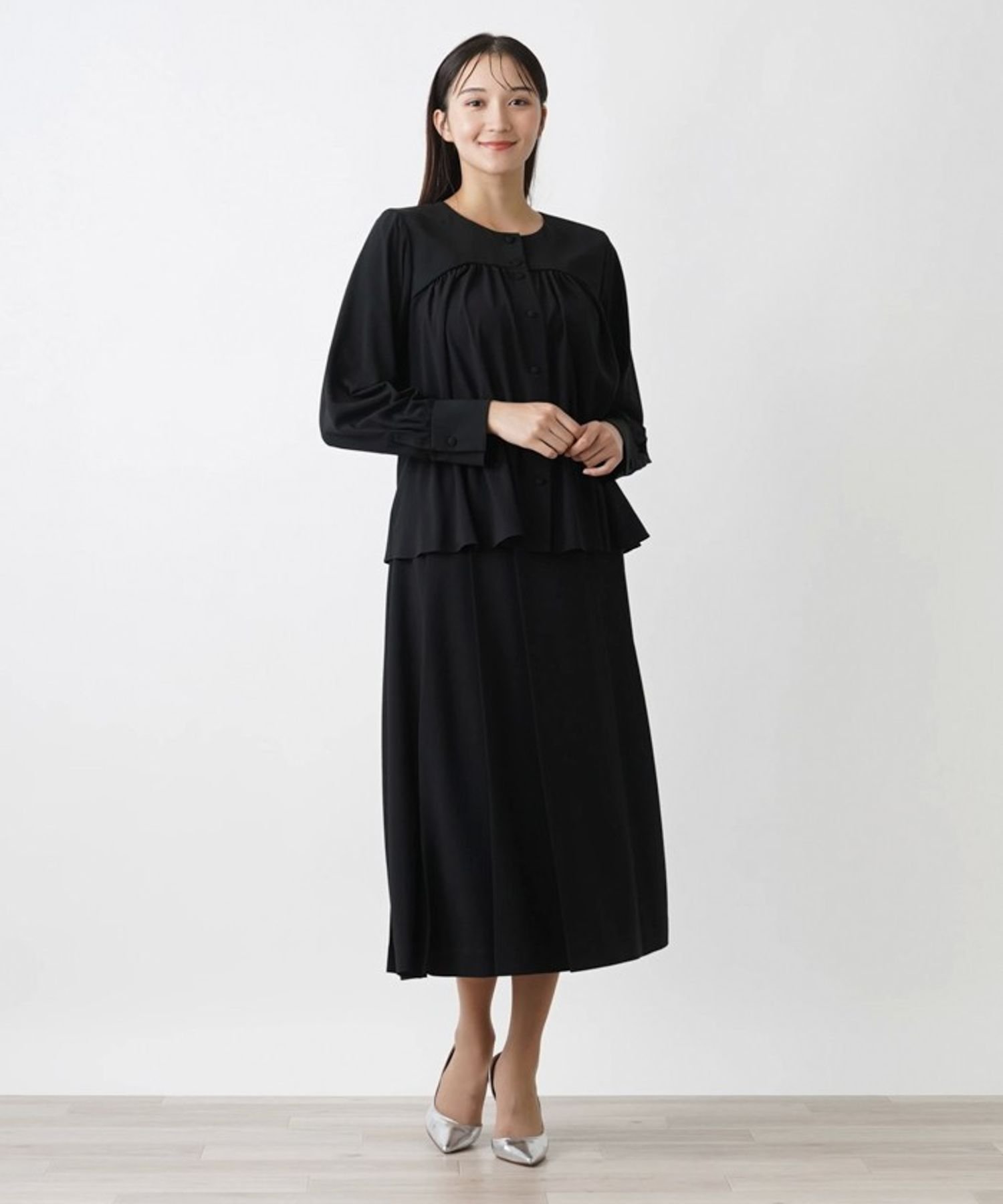 Leilian PLUS HOUSE ノーカラーブラウス【BOURGE】 レリアン プラスハウス トップス シャツ・ブラウス ブラック