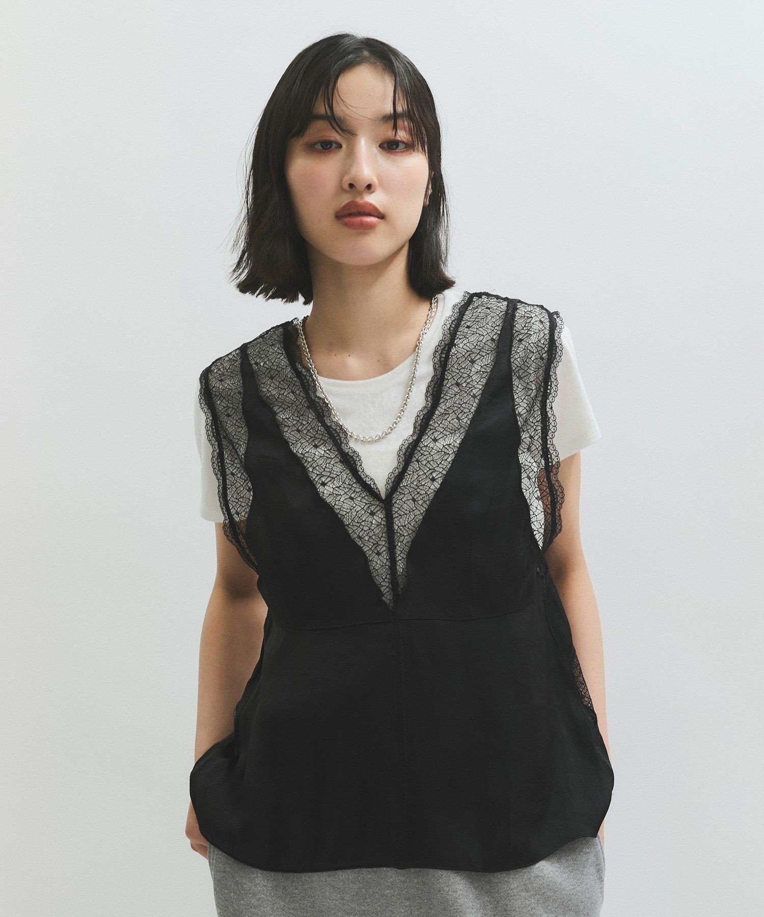 ADAM ET ROPE' FEMME メロンメッシュレースジレ アダムエロペ トップス ベスト・ジレ ブラック ホワイト【送料無料】