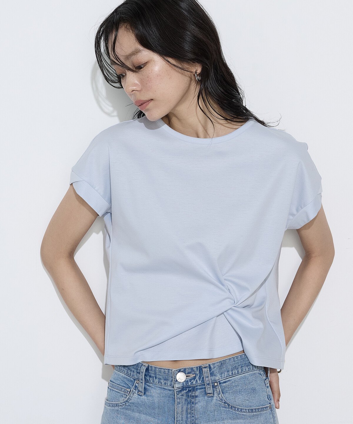 K.T KIYOKO TAKASE コットン強撚ポンチ デザインタックシャツ コムサ トップス カットソー・Tシャツ ブルー ホワイト ブラウン