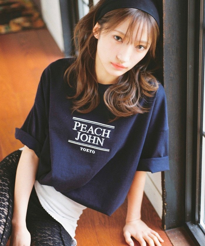 PEACH JOHN フロント ロゴ 刺繍 Tシャツ 限定展開 フリークスストア トップス カットソー・Tシャツ ネイビー ホワイト ブラック