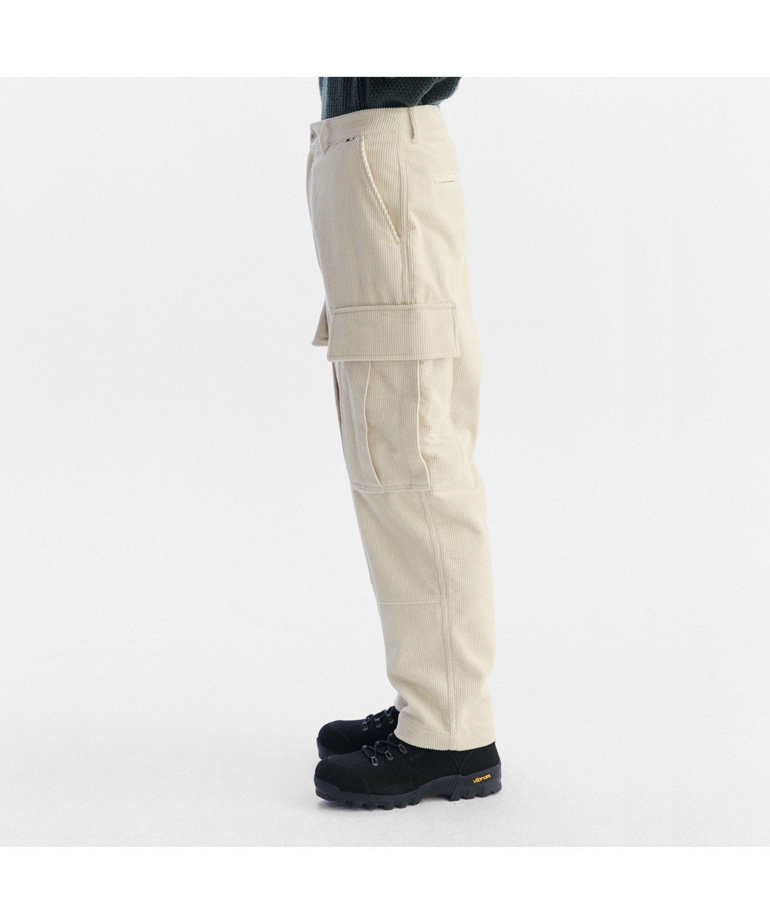 【SALE／50%OFF】AIGLE ベロアカーゴパンツ エーグル パンツ カーゴパンツ ホワイト【送料無料】