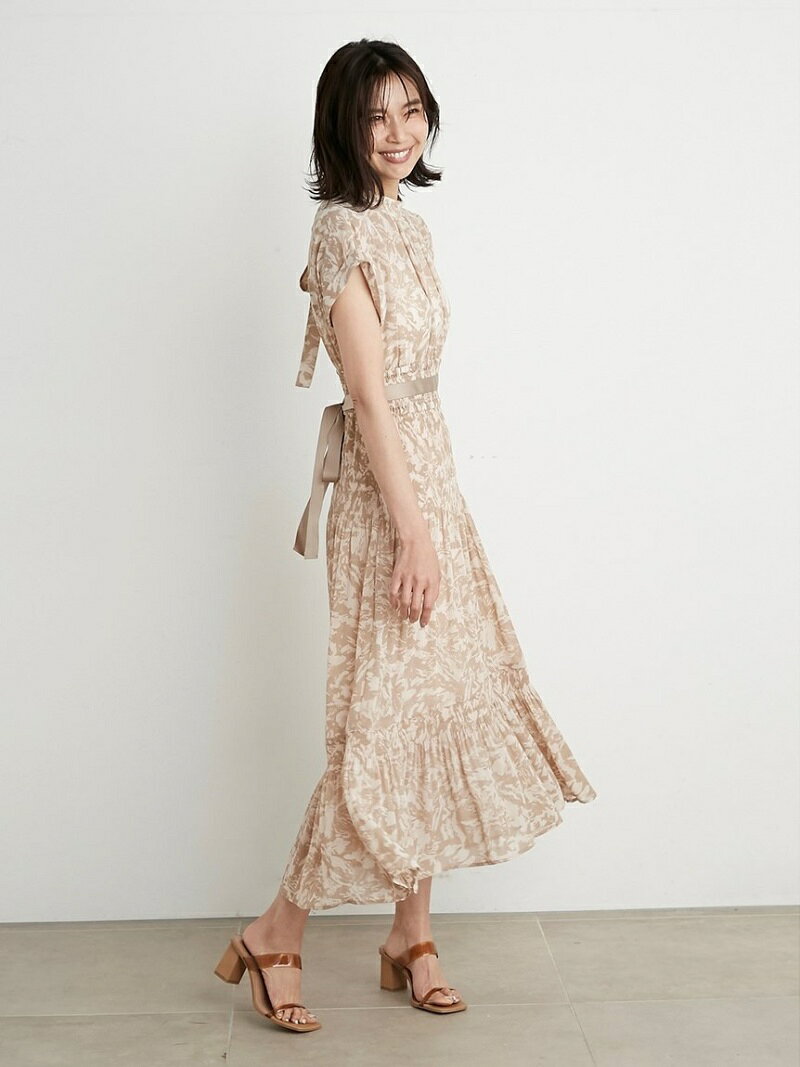 【SALE／50%OFF】SNIDEL プリーツシフォンプリントワンピース スナイデル ワンピース・ドレス その他のワンピース・ドレス ネイビー ホワイト【送料無料】のサムネイル