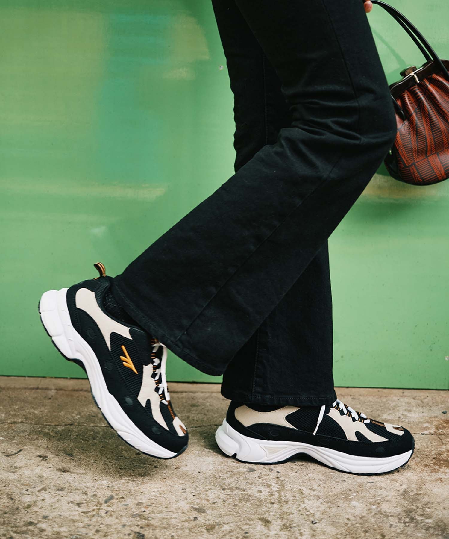 【SALE／10%OFF】HI-TEC 【HI-TEC】HT TR007 ADV RACER スニーカー ユニセックス ムーンスター シューズ・靴 スニーカー【送料無料】