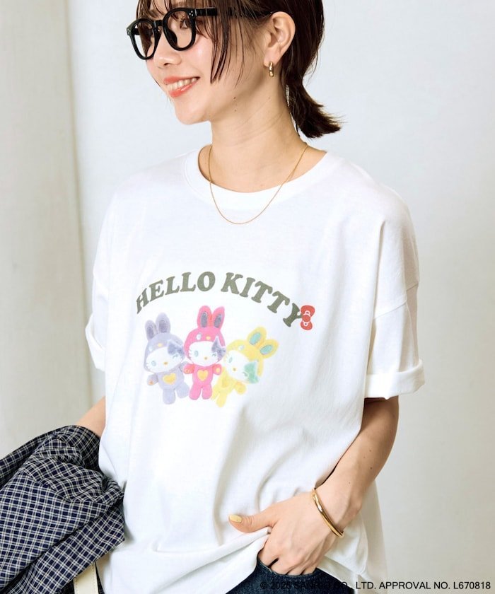 【SALE／60%OFF】FREAK'S STORE 限定展開 別注/うさぎ姿のHELLO KITTY/フロント プリント 半袖 Tシャツ フリークスストア トップス カットソー・Tシャツ イエロー ブラック ホワイト
