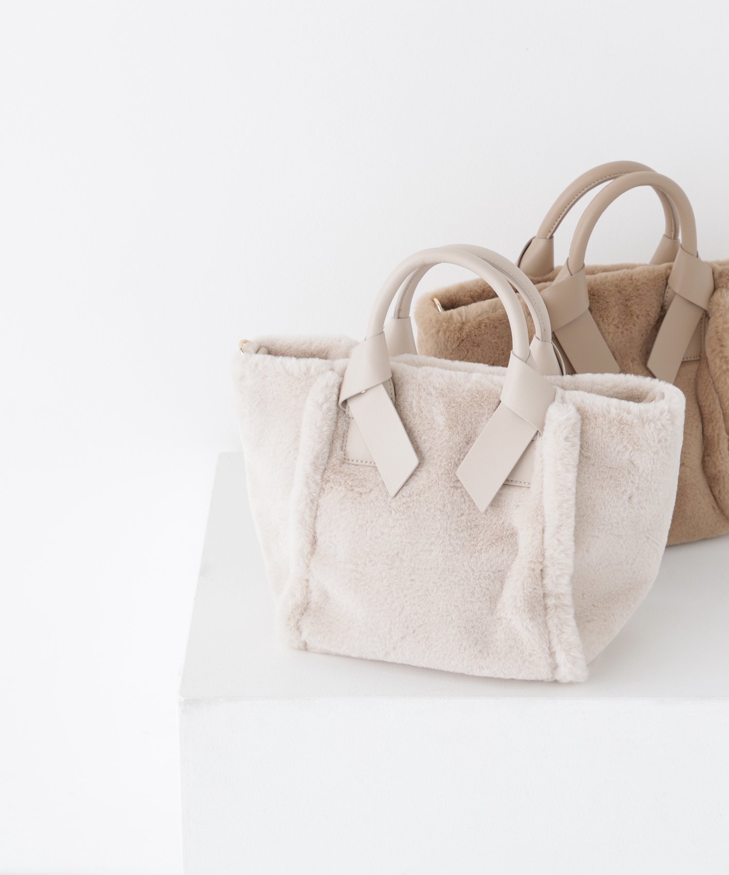 【SALE／10%OFF】NATURAL BEAUTY BASIC ヘアリーリボントートバッグ ナチュラルビューティベーシック バッグ トートバッグ ホワイト ベージュ【送料無料】