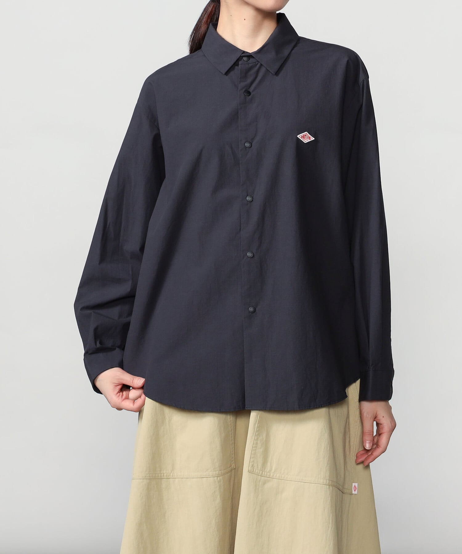 Bshop DANTON ｜ タイプライター レギュラーカラー長袖シャツ WOMEN ビショップ トップス シャツ・ブラウス ホワイト ネイビー