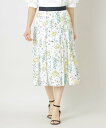 【SALE/37%OFF】TO BE CHIC フラワープリント フレアースカート トゥー ビー シック スカート その他のスカート ホワイト【送料無料】