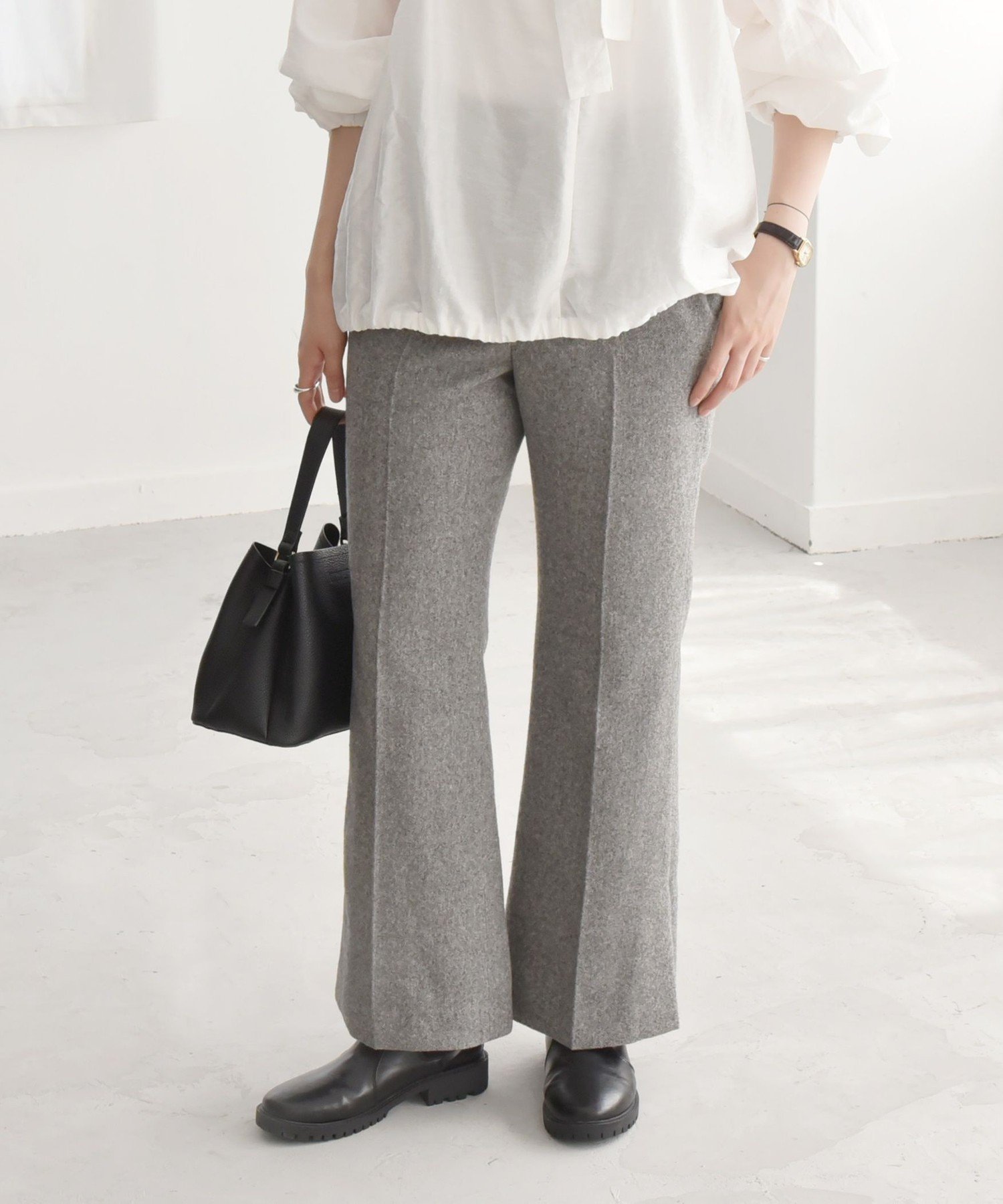 【SALE／60%OFF】quaranciel quaranciel:＜洗濯機可能＞ポリエステル サージ セミ フレア パンツ シップス パンツ その他のパンツ ネイビー グレー【送料無料】