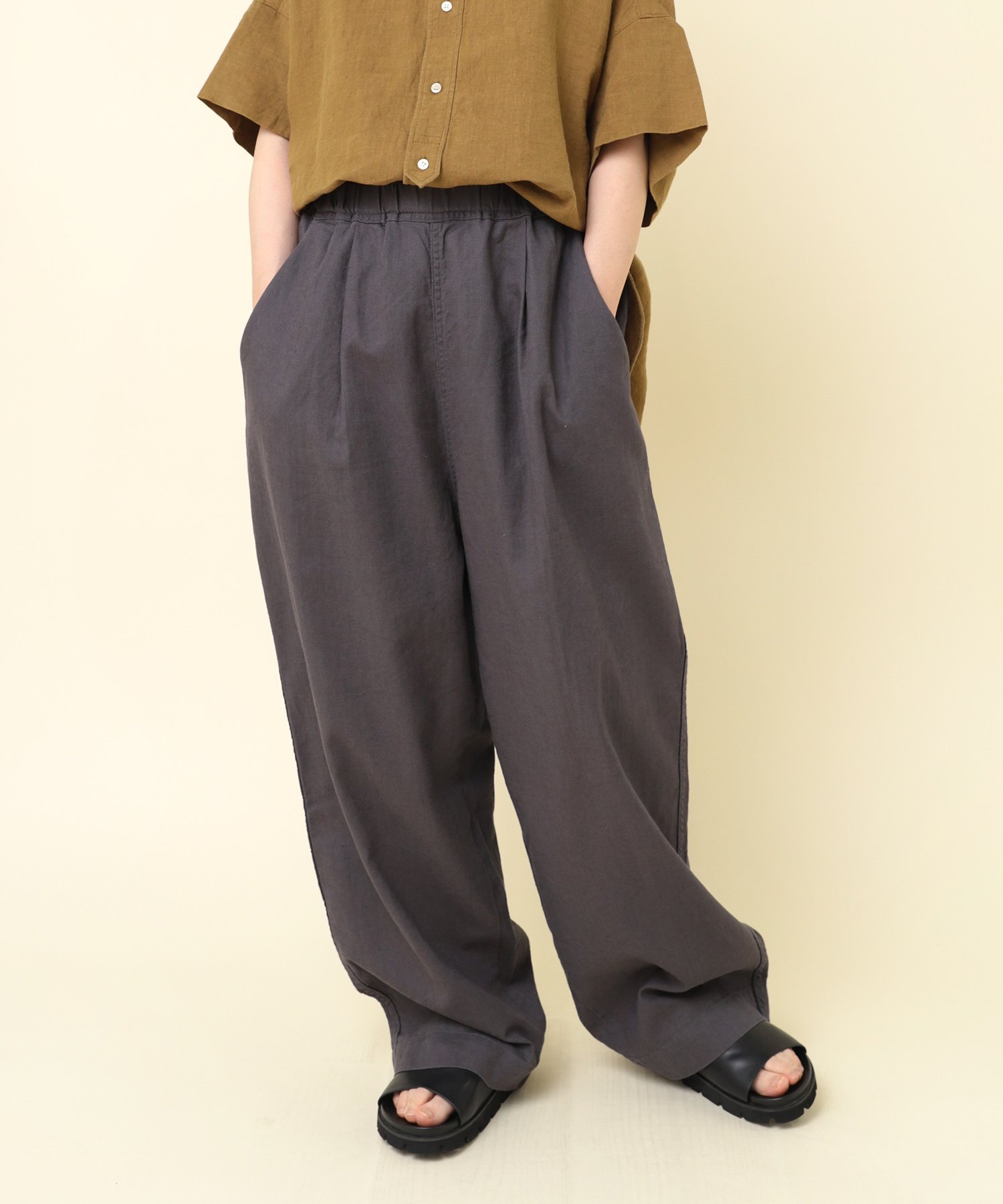RNA-N R4215 ワイドイージーパンツ アールエヌエーエヌ パンツ その他のパンツ オレンジ ブラック ベージュ