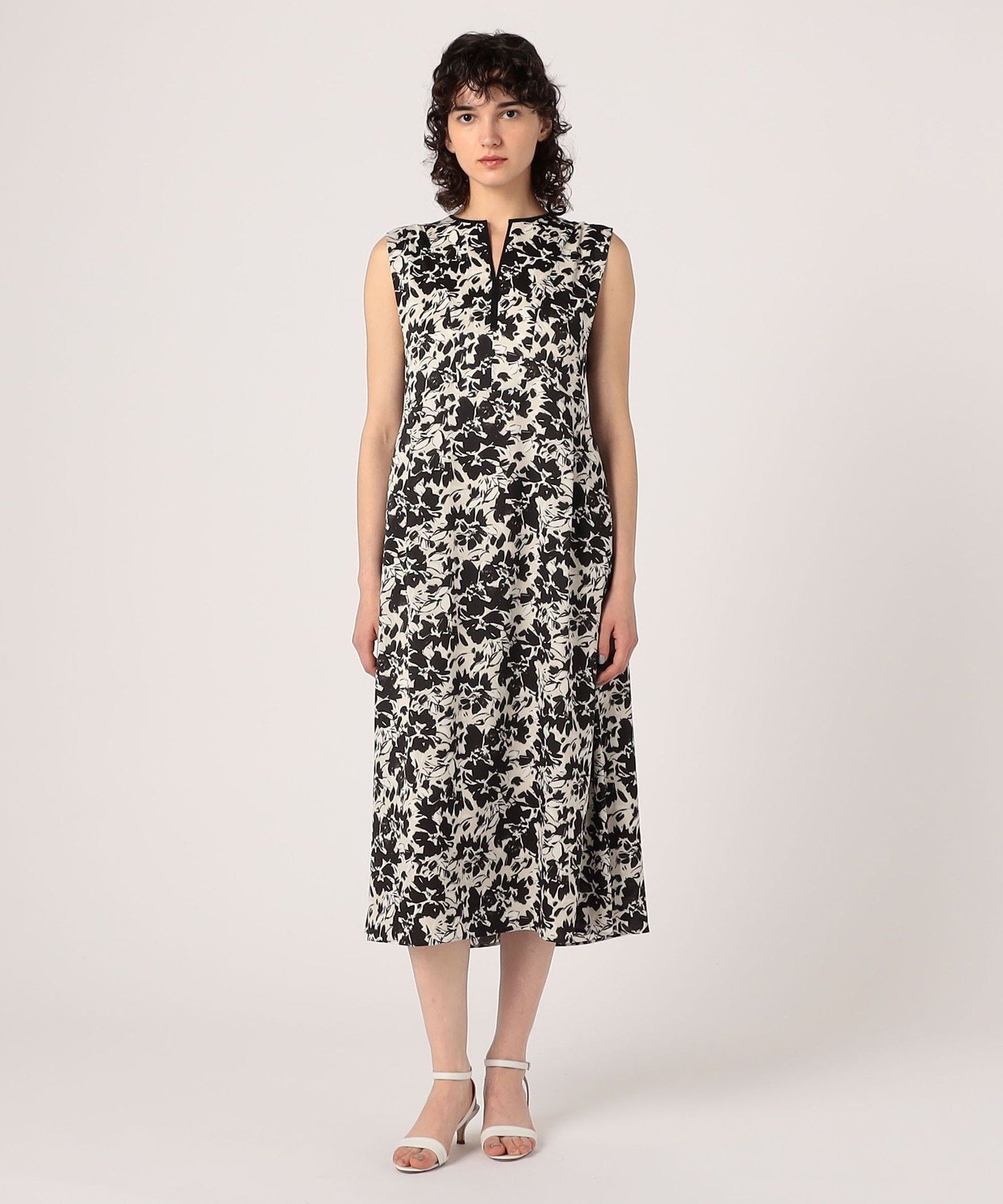 Ballsey モノクロームフラワープリント スキッパーカラーワンピース トゥモローランド ワンピース・ドレス ワンピース ブラック【送料無料】