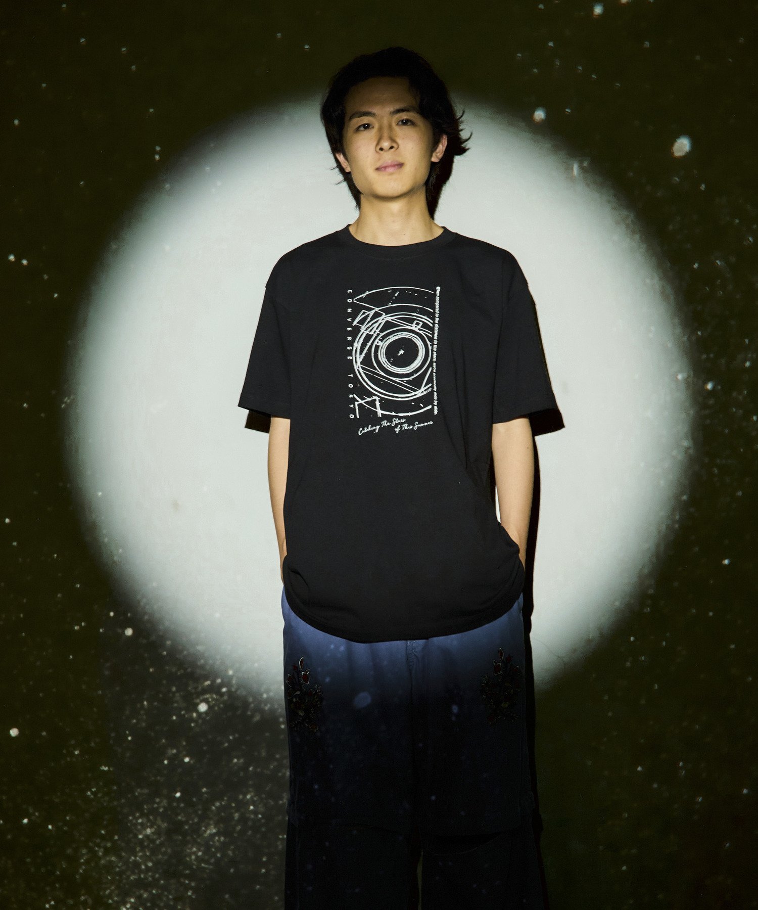 【SALE／40%OFF】CONVERSE TOKYO 【この夏の星を見る】TELESCOPE TEE コンバーストウキョウ トップス カットソー・Tシャツ ブラック【送料無料】