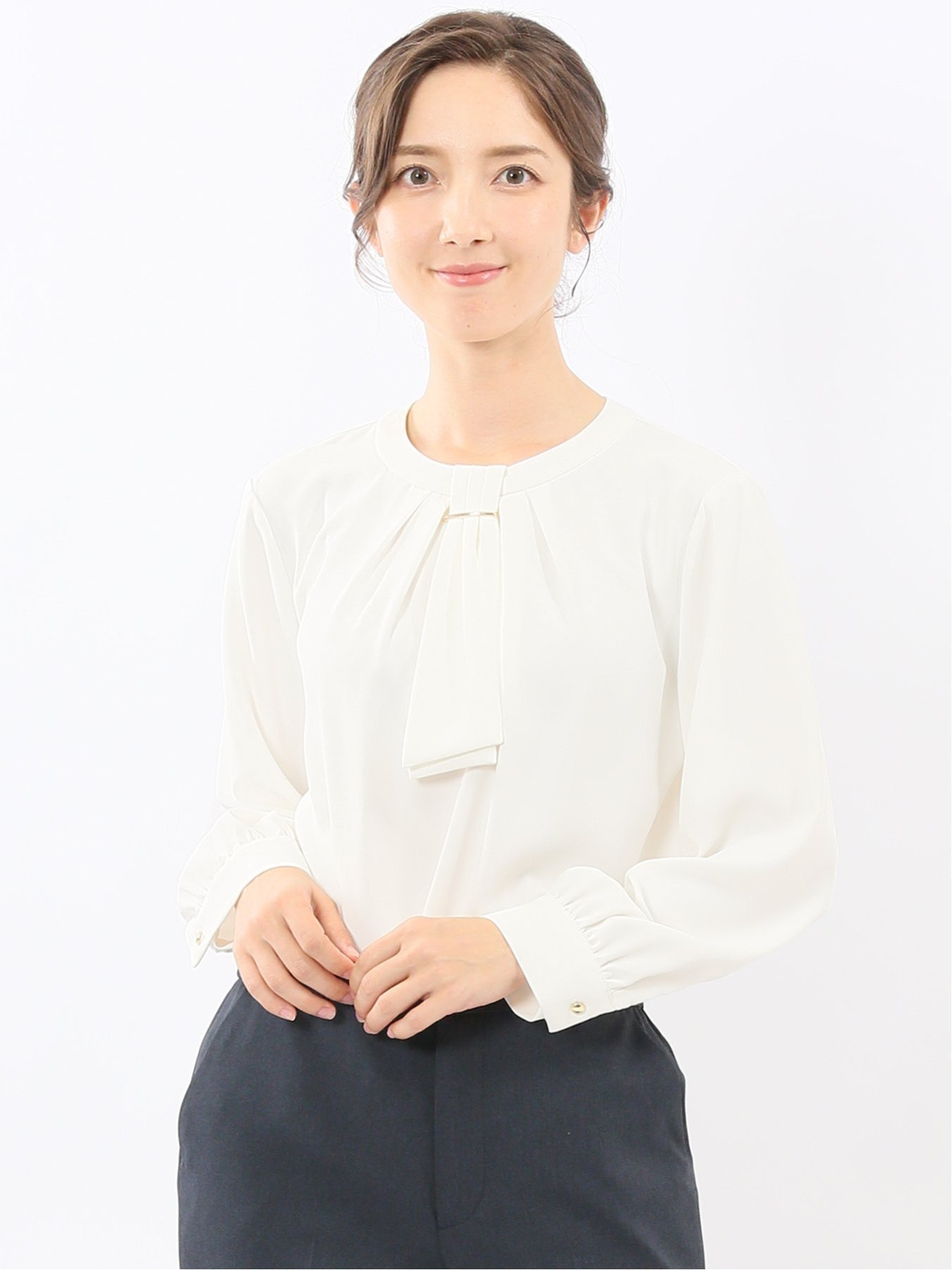 【SALE／20%OFF】m.f.editorial 金具付きボウタイ風 長袖プルオーバーブラウス タカキュー トップス シャツ・ブラウス ベージュ ホワイト ピンク【送料無料】