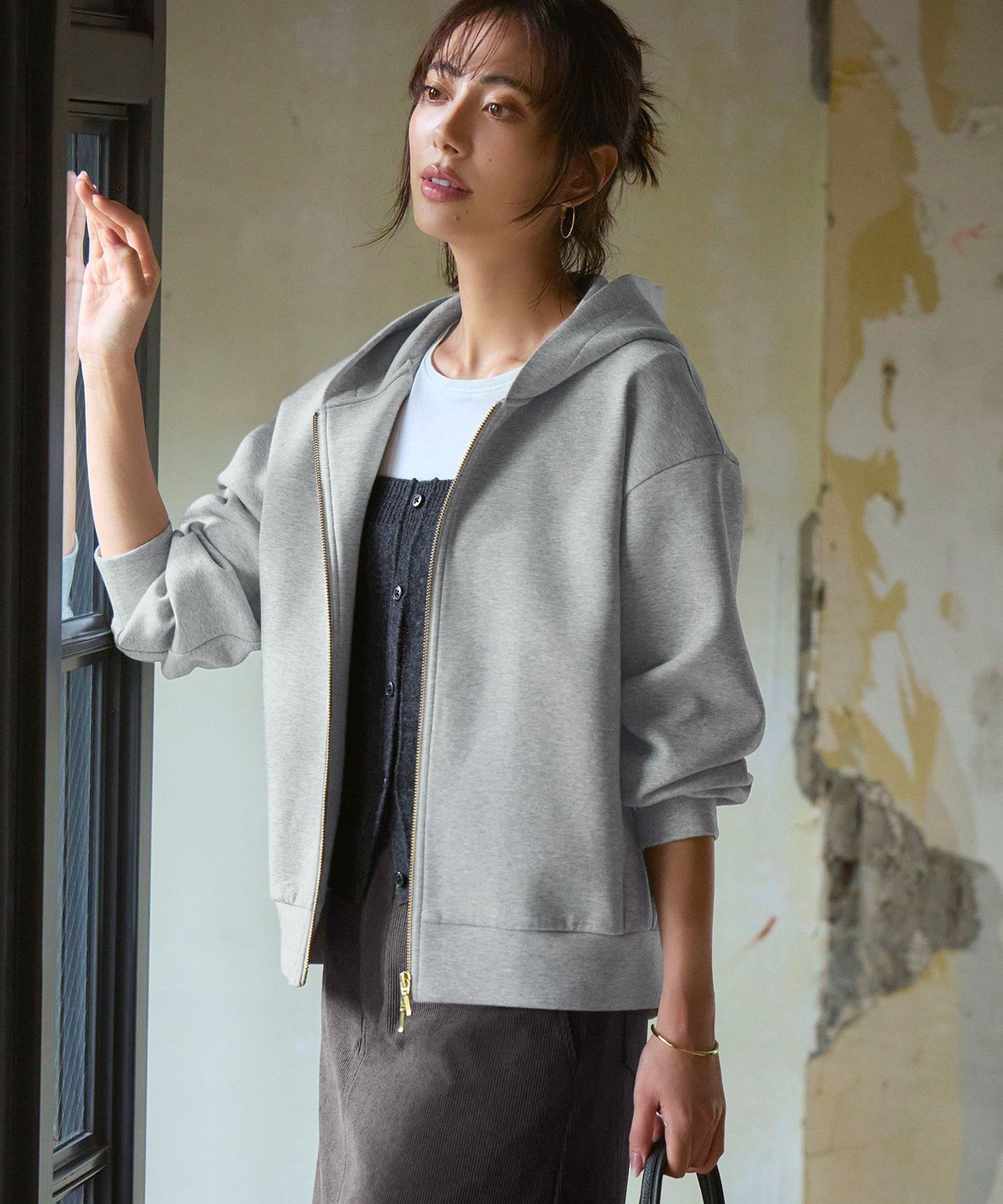 【新品】プルオーバー　トップス　上着 23区ゴルフ　レディース　L LL 新品】プルオーバー トップス 上着 23区ゴルフ レディース L LL 新品