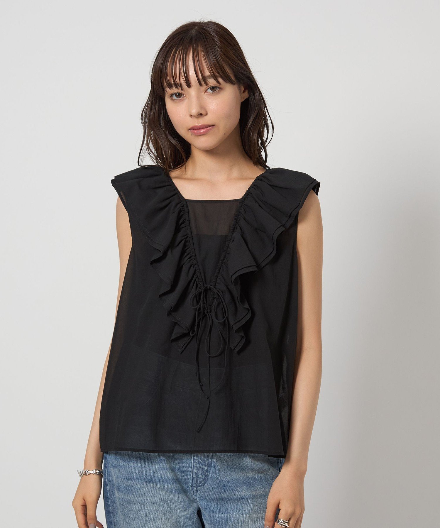 【SALE／40%OFF】EMMEL REFINES ＜EMMEL REFINES＞EM Vフリル リボンノースリーブ ブラウス ユナイテッドアローズ アウトレット トップス シャツ・ブラウス ブルー ブラック【送料無料】