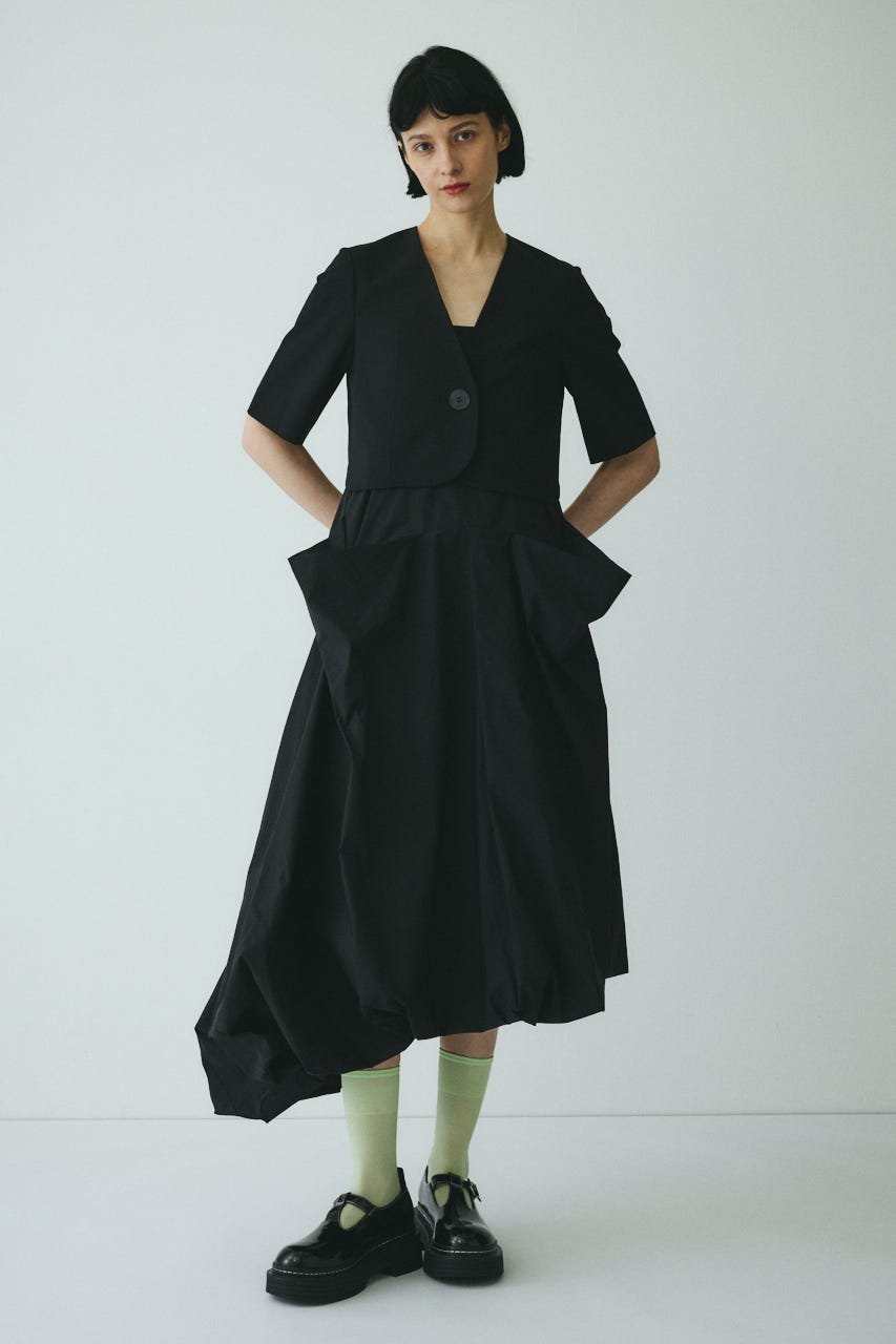 HeRIN.CYE CLO Round hem half sleeve JK ヘリンドットサイ ジャケット・アウター その他のジャケット・アウター ブラック【送料無料】