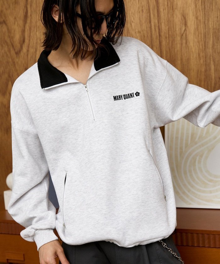 MARY QUANT ＜ユニセックス＞別注 裏起毛 配色 ハーフジップ ロゴ スウェット 限定展開 フリークスストア トップス スウェット・トレーナー グレー ブラック【送料無料】