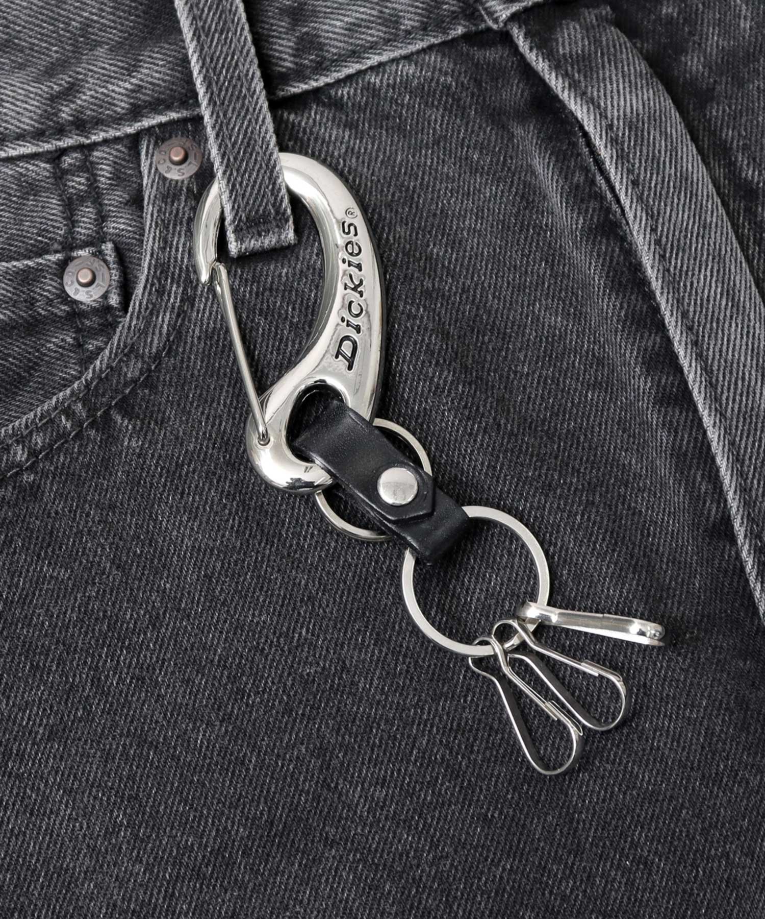 Dickies カラビナキーホルダー / キーフック エー.エム.エス. ファッション雑貨 チャーム・キーチェーン シルバー ブラック