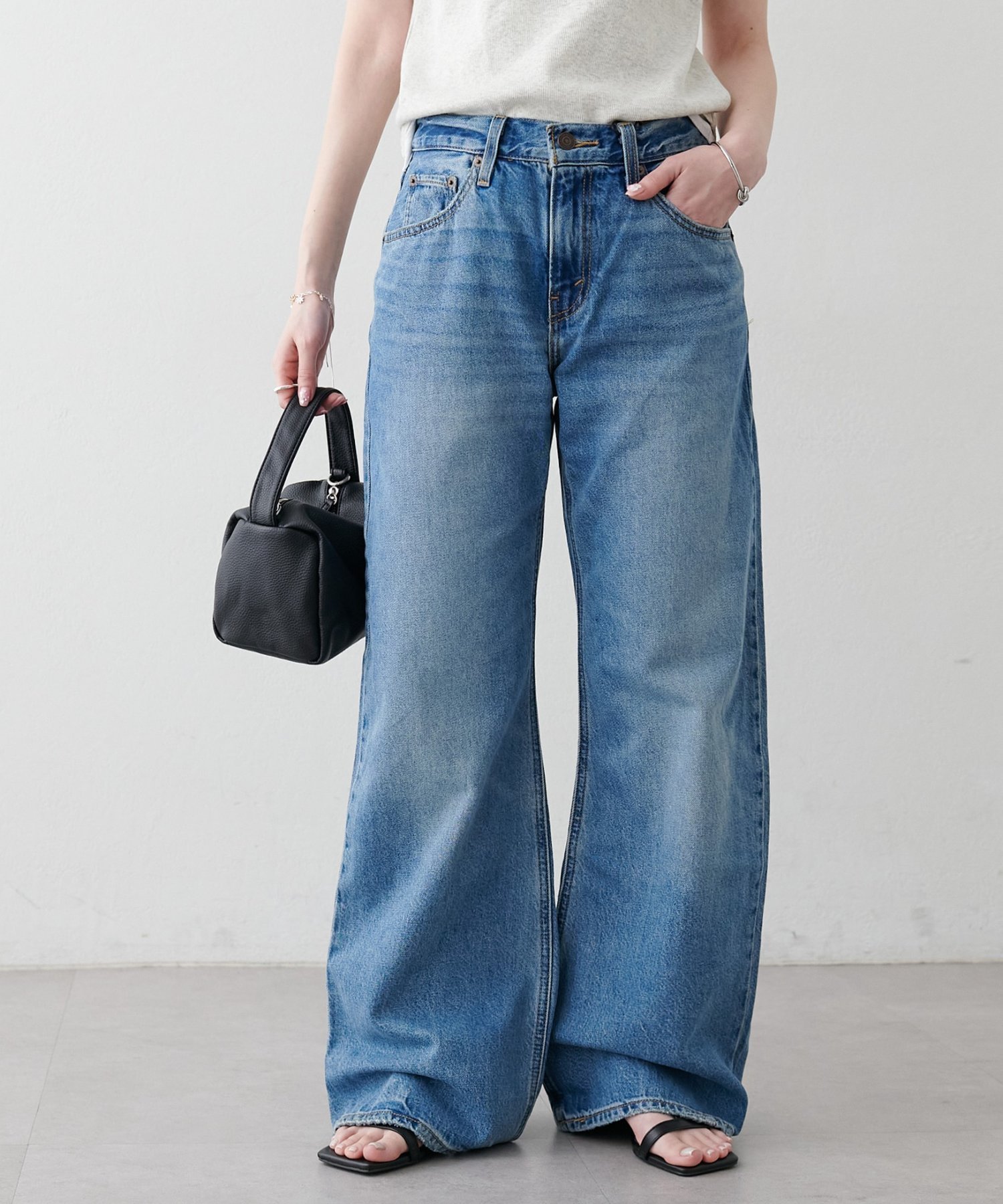 Discoat Levi's LOOSE BOOT ディスコート パンツ その他のパンツ ブルー【送料無料】