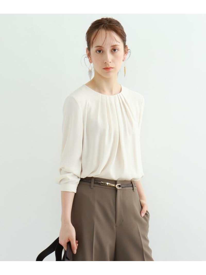 INDIVI 【マシンウォッシュ】襟タックブラウス インディヴィ トップス シャツ・ブラウス ホワイト グリーン ベージュ ピンク ネイビー【送料無料】のサムネイル