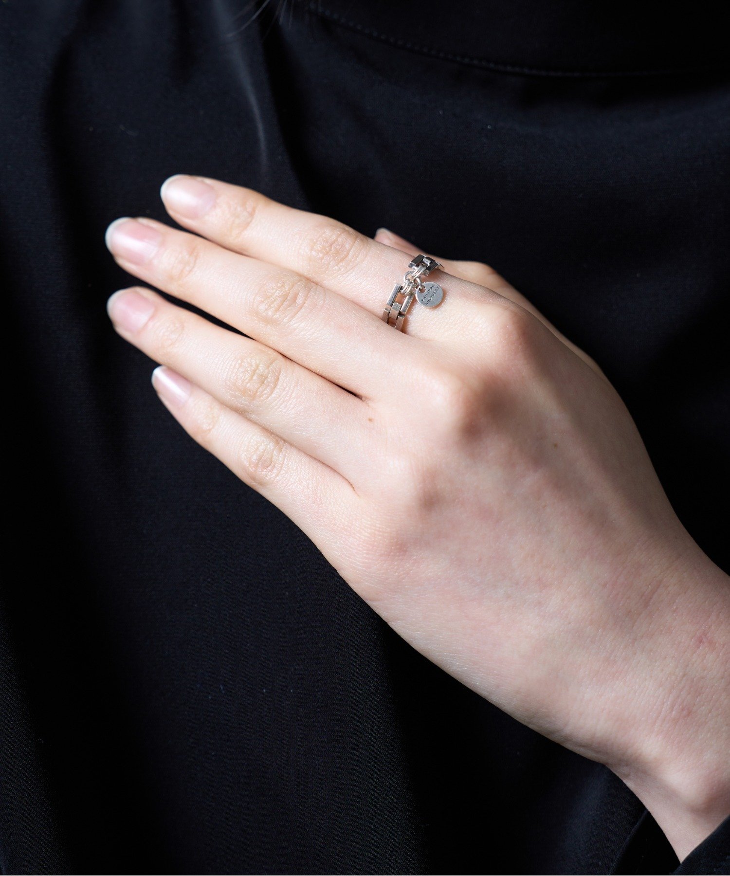 PHILIPPE AUDIBERT PHILIPPE AUDIBERT/チェーンリング bague chaine Avner laiton BG5834 25SS セットアップセブン アクセサリー・腕時計 リング・指輪 ブラック