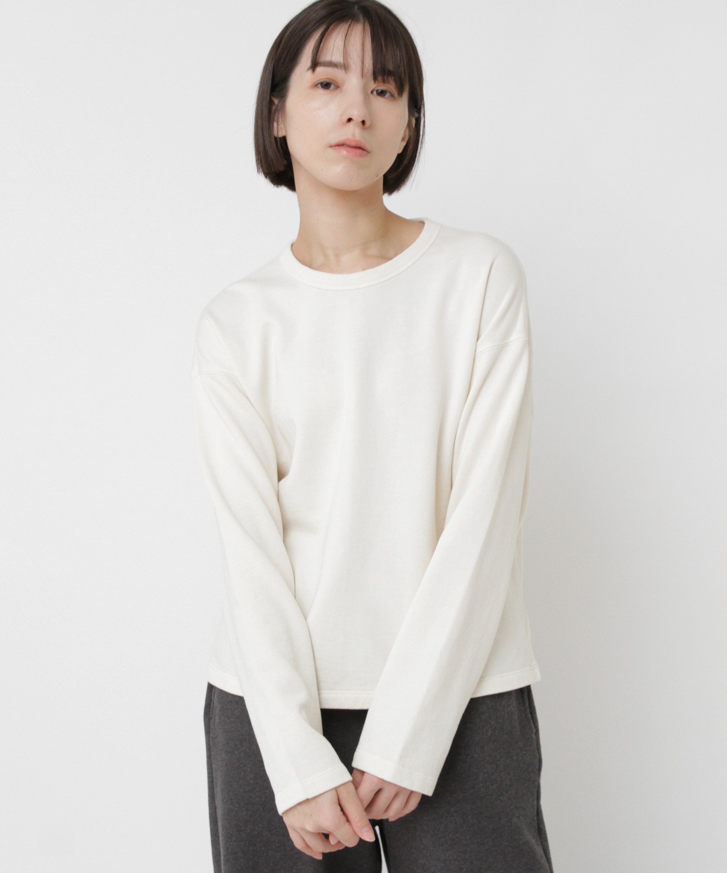 RNA-N M2566 ピグメントダイプルオーバー アールエヌエーエヌ トップス カットソー・Tシャツ ベージュ グレー ブラック
