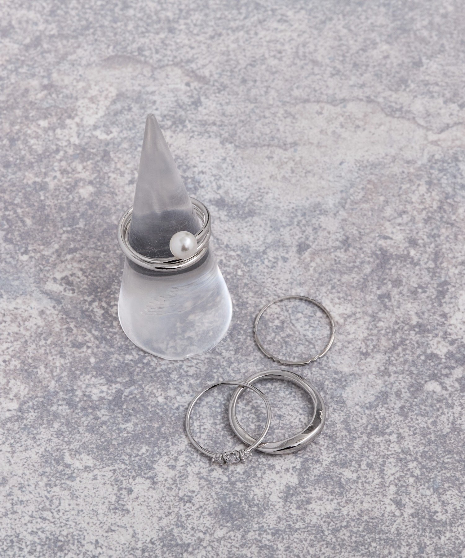 【SALE/40% OFF】Heartdance Cross Pearl Set Ring (4-piece set) Heartdance Accessories, Watches, Rings, Gold, Silver