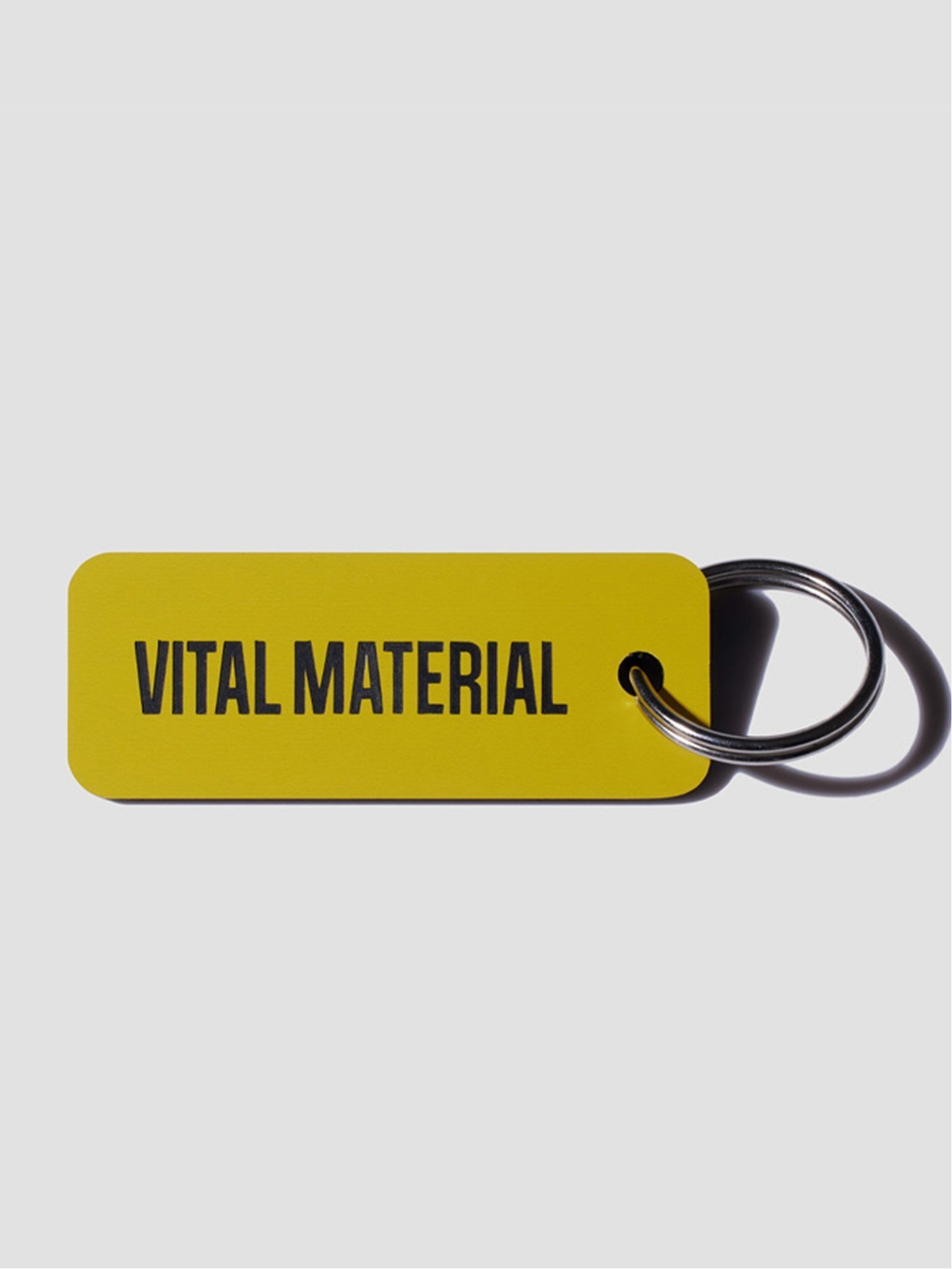 楽天Rakuten FashionVITAL MATERIAL VITAL MATERIAL × Various Keytags CANARY / BLACK ヴァイタル マテリアル ファッション雑貨 チャーム・キーチェーン イエロー