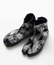 カヤ 【カヤ】始めの黒ボア足袋 アミナコレクション シューズ・靴 モカシン・デッキシューズ ブラック【送料無料】