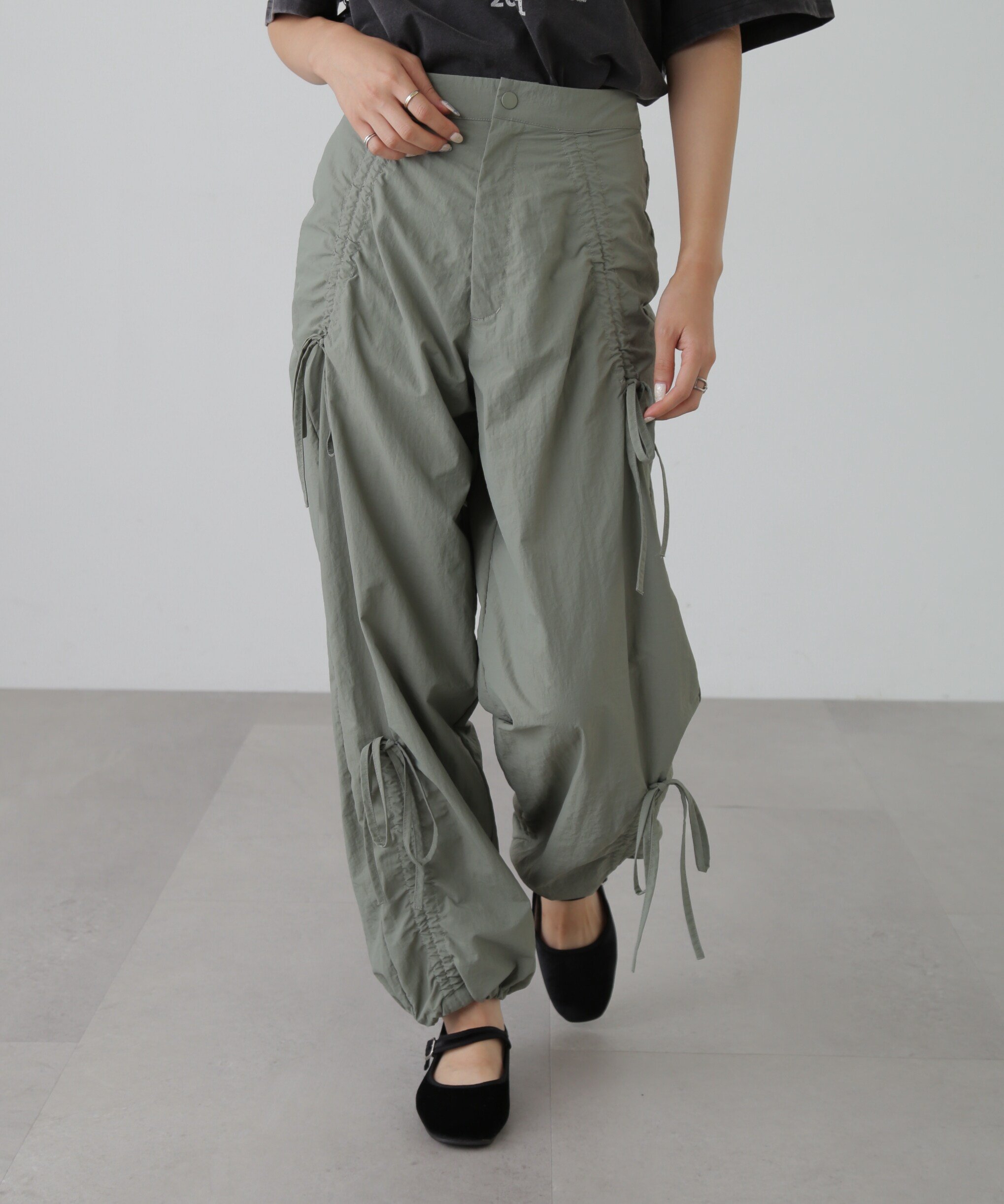 【SALE／50%OFF】FREE'S MART リボンドロストパンツ フリーズ マート パンツ その他のパンツ カーキグリーン ブラックのサムネイル