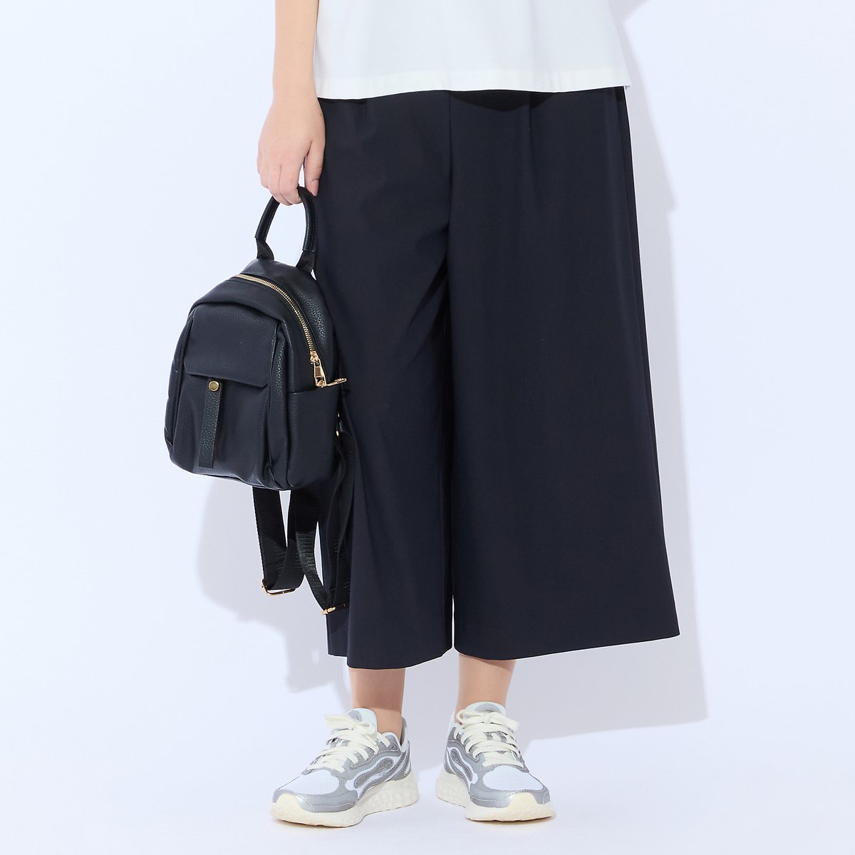 Liliane Burty 【L~4L】接触冷感・防しわ・吸水速乾ワイドパンツ リリアンビューティ パンツ その他のパンツ ブラック グリーン