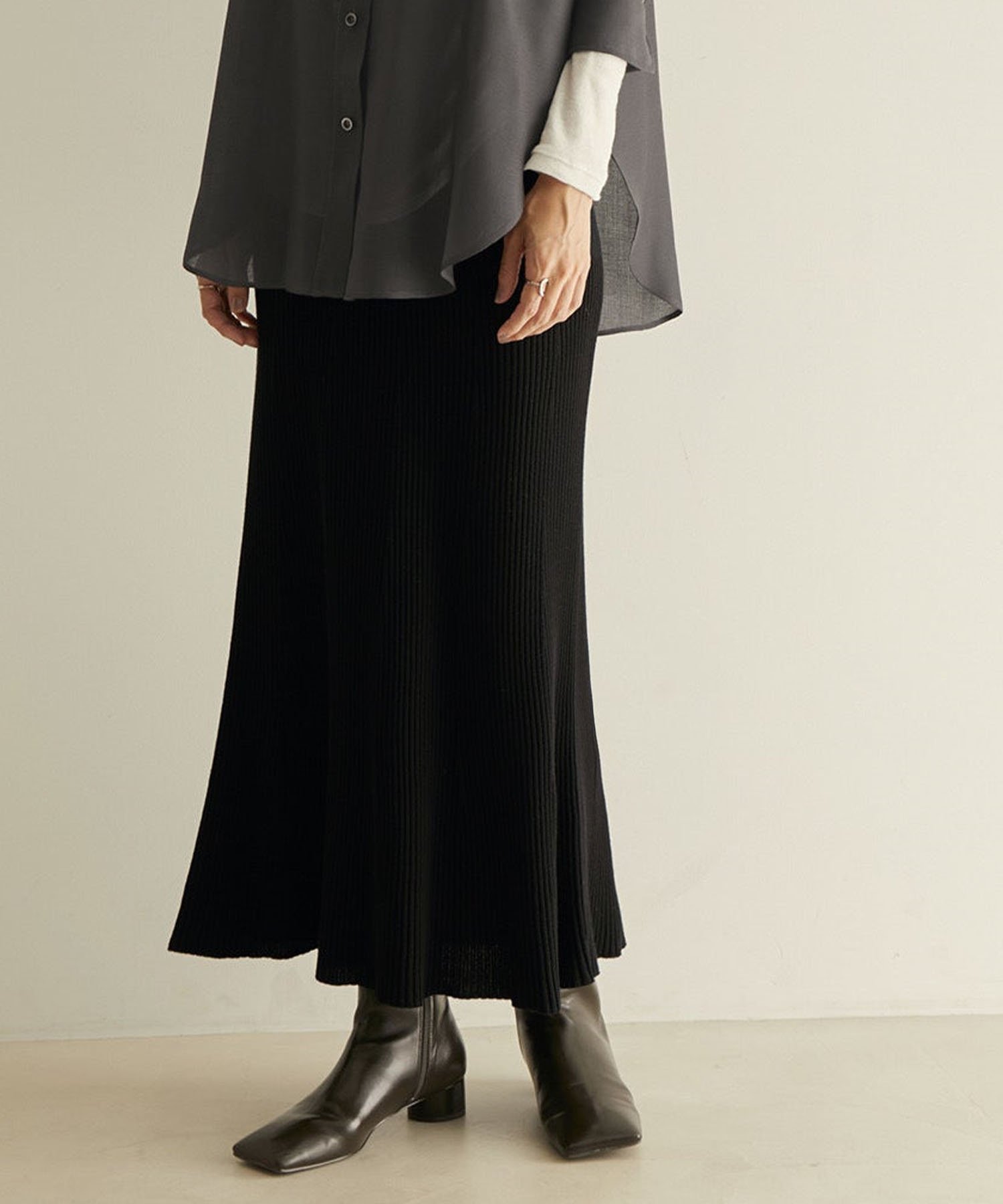 【SALE／40%OFF】SALON adam et rope' リブヘムフレアニットスカート サロン アダム エ ロペ スカート その他のスカート カーキグリーン ブラック【送料無料】