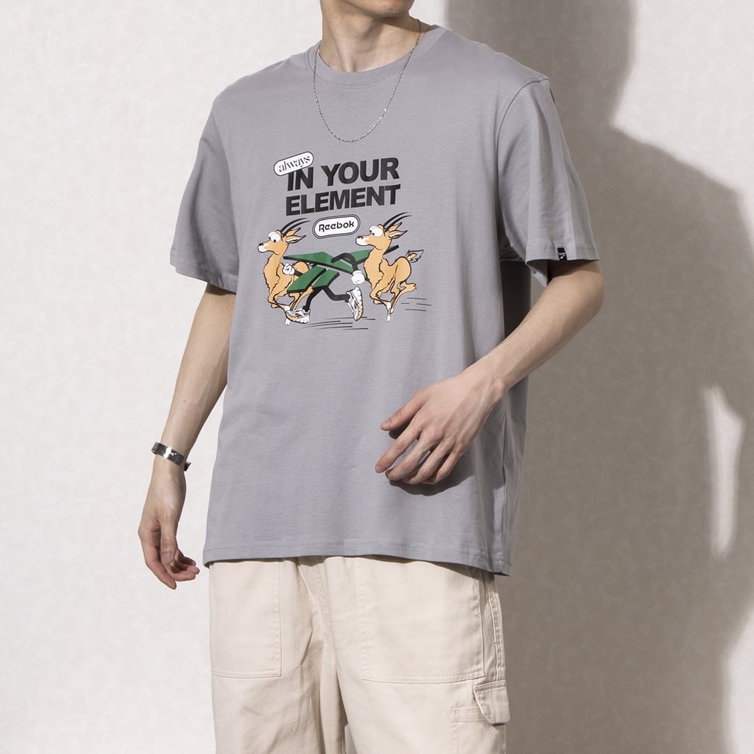 クラブ グラフィック Tシャツ / CLUB GRAPHIC TEE リーボック トップス カットソー・Tシャツ ブルー グレー ホワイト