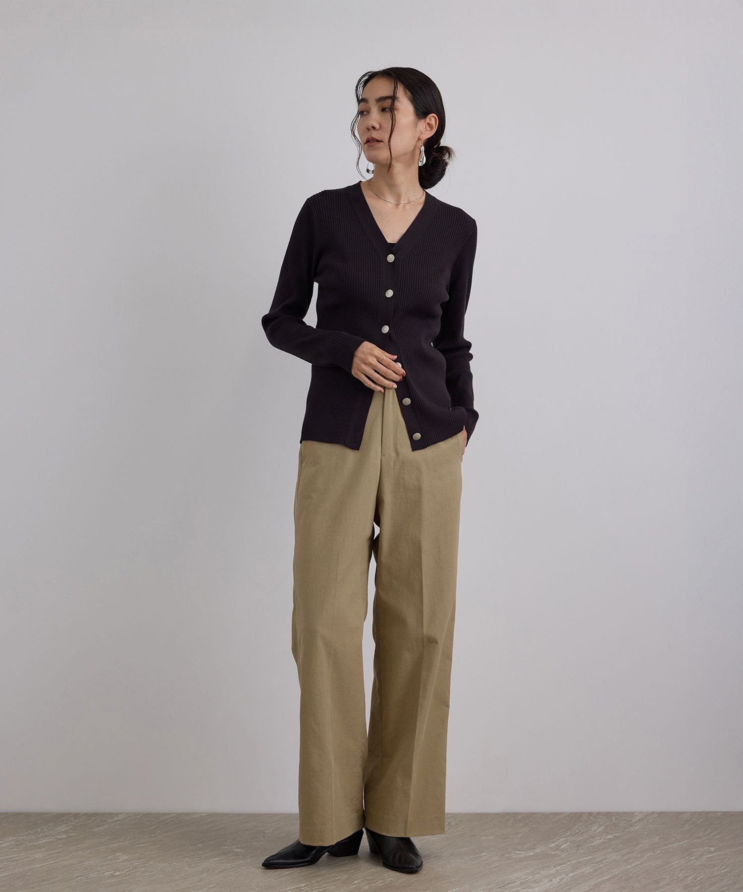 SALON adam et rope' コットンライクスタイルアップパンツ 3 / イージーケア・UVケア・吸水速乾・接触冷感 サロン アダム エ ロペ パンツ スラックス・ドレスパンツ ネイビー ベージュ
