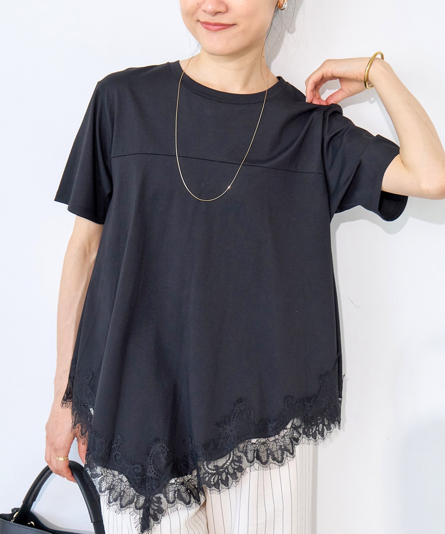 le.coeur blanc 裾レースイレヘムカットソー ルクールブラン トップス カットソー・Tシャツ ブラック ホワイト