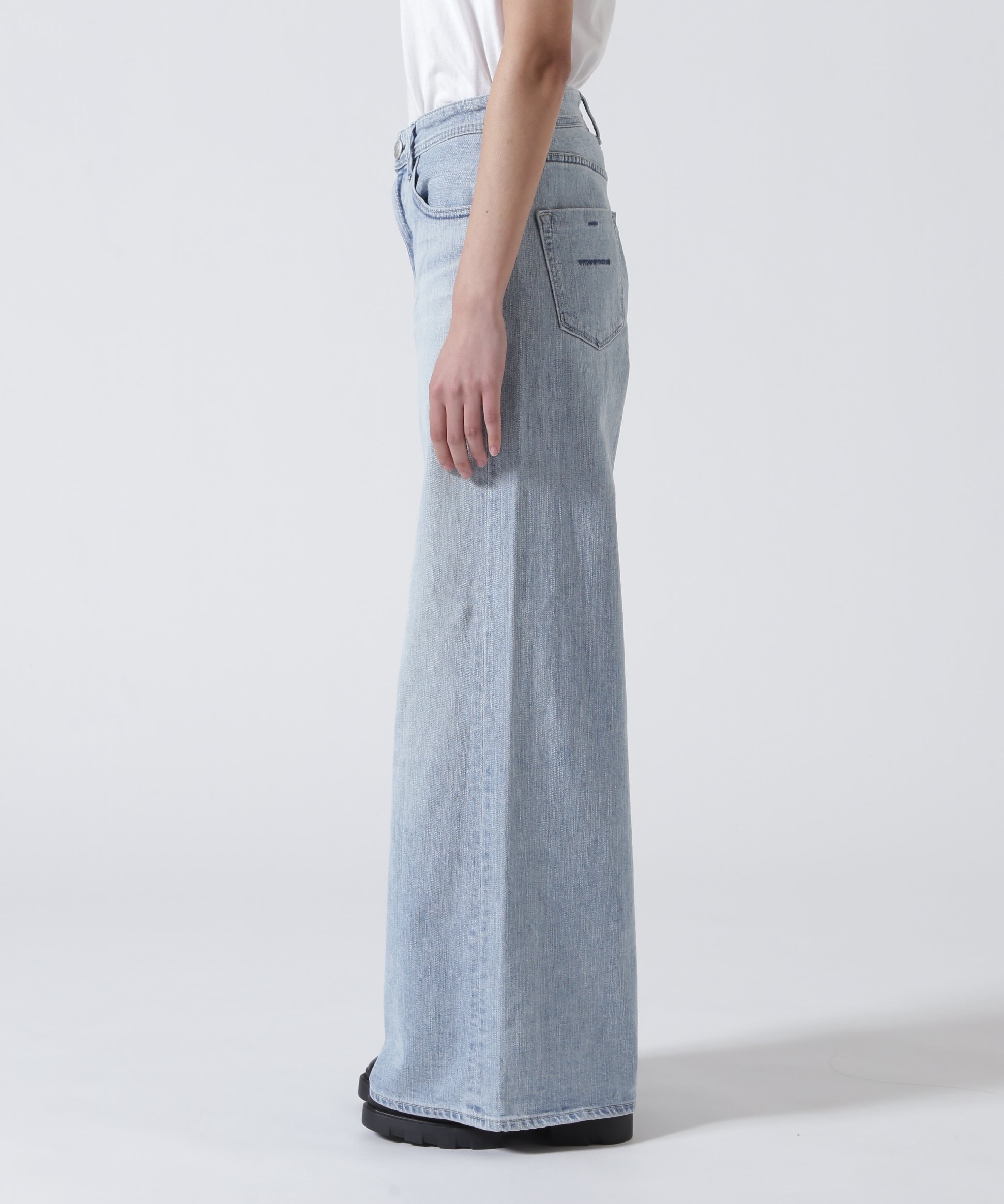YANUK(ヤヌーク) Wide flare MFT ビーセカンド パンツ その他のパンツ