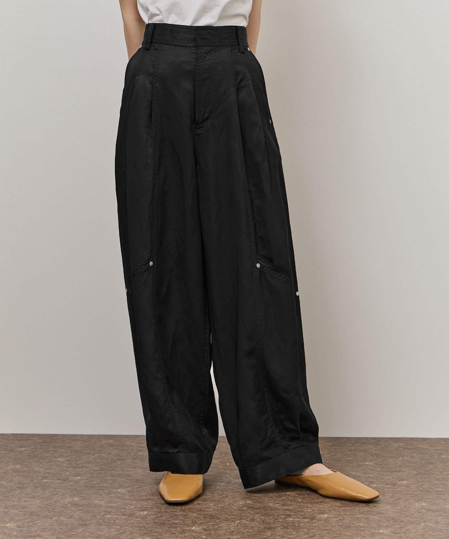 アジャストヘムクロップドパンツ アダムエロペ パンツ その他のパンツ ベージュ ブラック