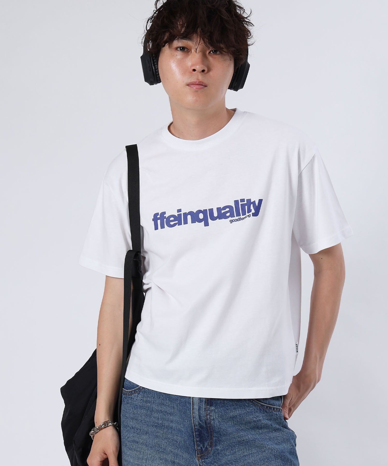 FFEIN 【FFEIN(フェイン)】センターデカロゴプリントショート丈Tシャツ/ クルーネック 半袖 プリント 【短丈】 ナバル トップス カットソー・Tシャツ レッド ホワイト グレー ブラック ブルー ネイビー