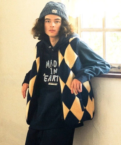 【SALE／50%OFF】go slow caravan ボアパッチワークスタンドベスト (MENS) ゴースローキャラバン トッ..