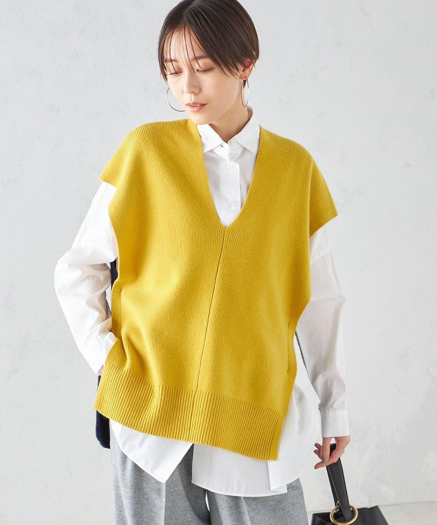 【SALE/60%OFF】SHIPS WOMEN <手洗い可能>タスマニア ラム ウール オーバー ベスト ◇ シップス トップス ベスト・ジレ グレー ホワイ...