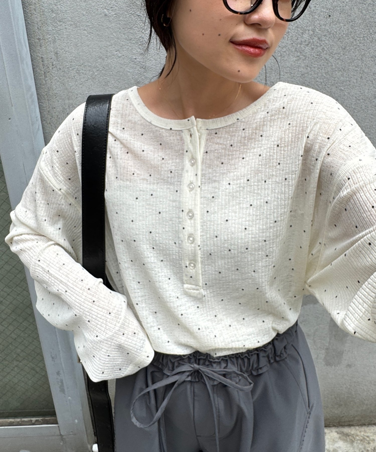 【一枚でもレイヤードしても◎】2WAYシアーヘンリーネックTEE チャオパニックティピー トップス カットソー・Tシャツ ブラウン ブラック グレー ブルー オレンジ グリーン ホワイト ピンク