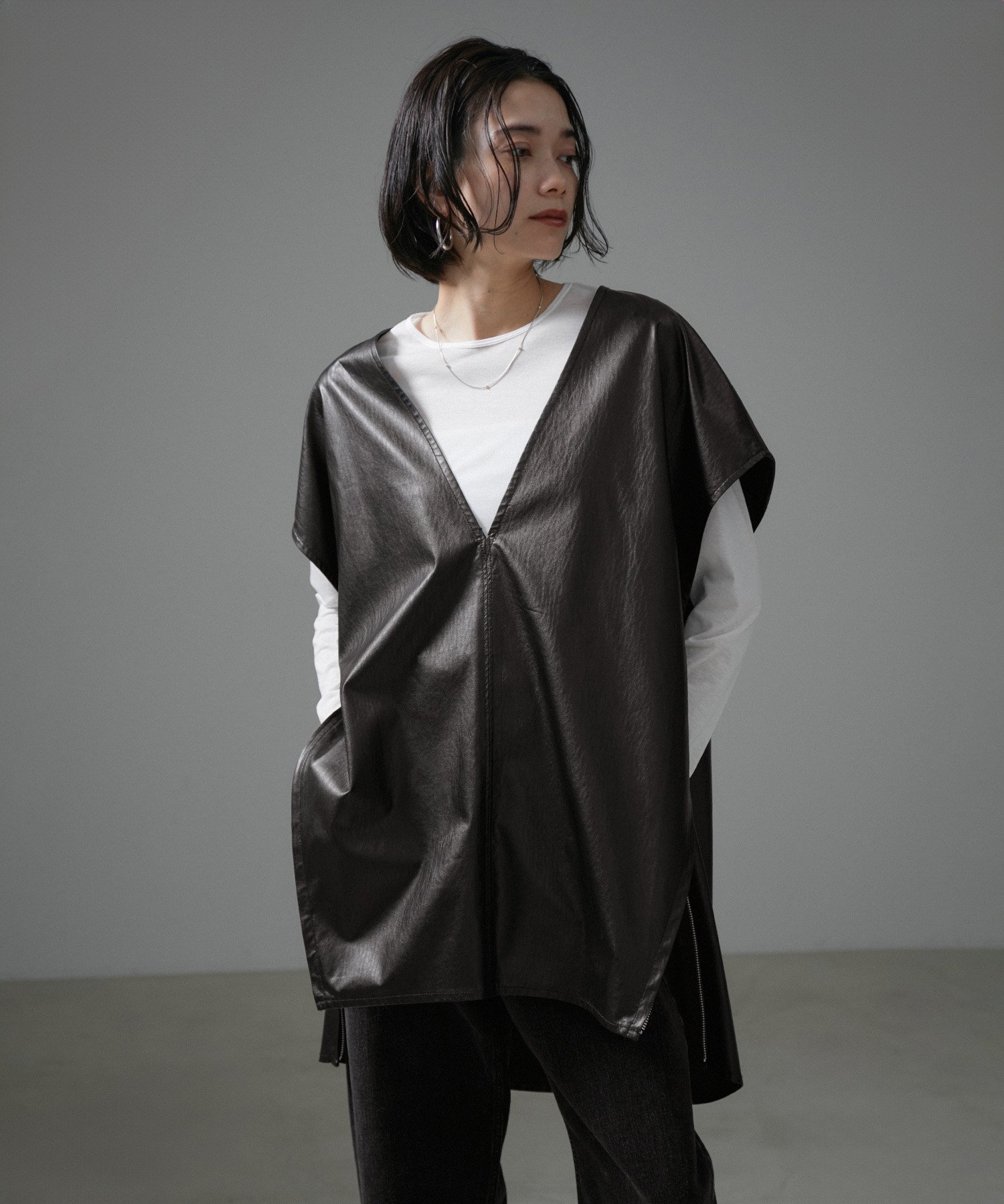 SALON adam et rope' 【Americana for SALON】別注サイドジップノースリーブブラウス/ベスト サロン アダム エ ロペ トップス シャツ・ブラウス ブラック【送料無料】