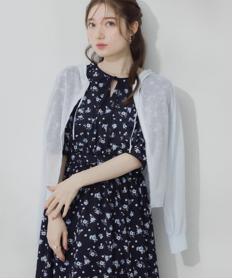 【SALE／5%OFF】Couture Brooch 【洗える】LEVITAジップアップフーディー クチュールブローチ トップス カーディガン ブルー ホワイト ブラック【送料無料】