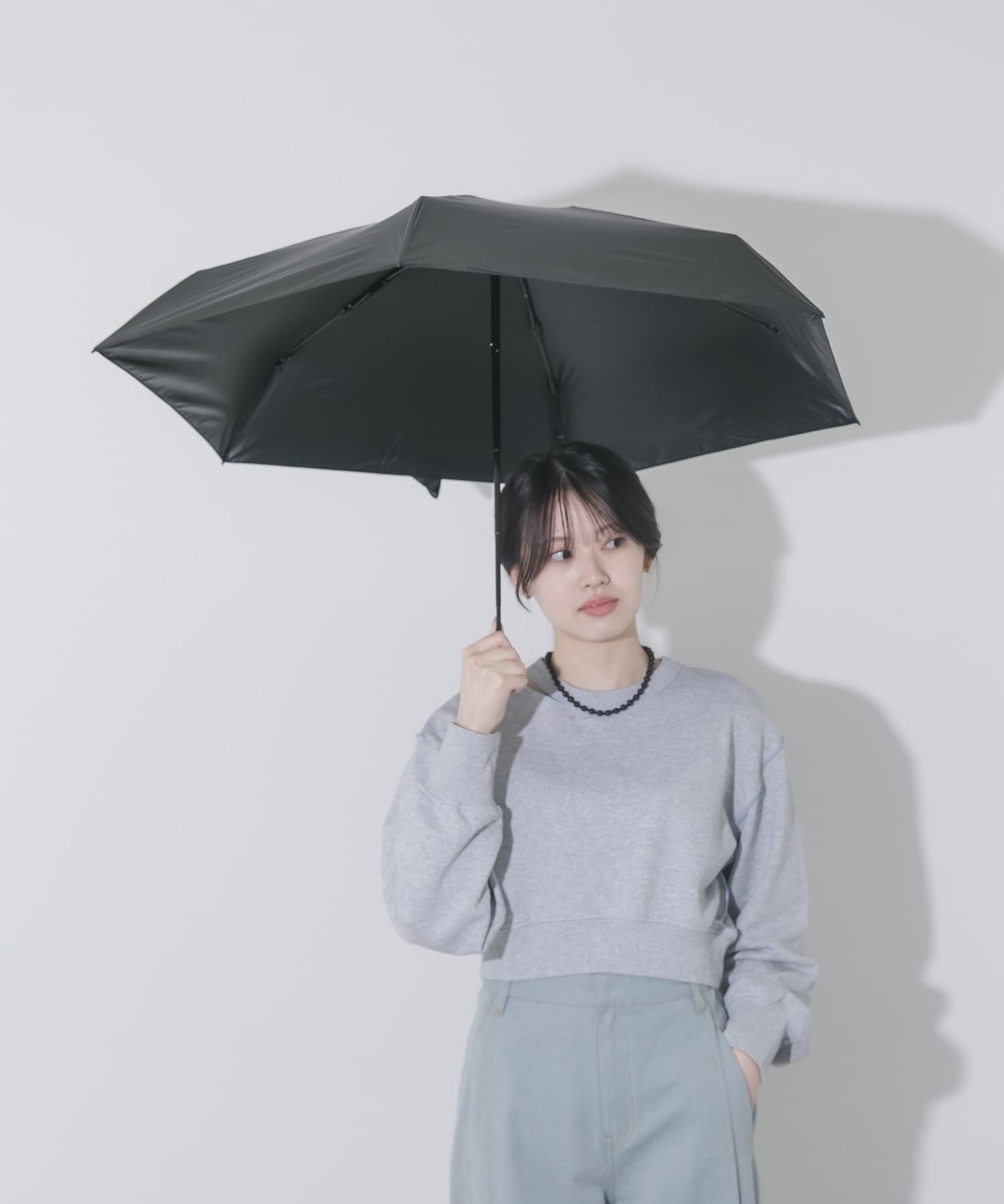 SMELLY 『晴雨兼用』because ユニセックス オールウェザーミニマル スメリー ファッション雑貨 傘・長傘 グレー ブラック