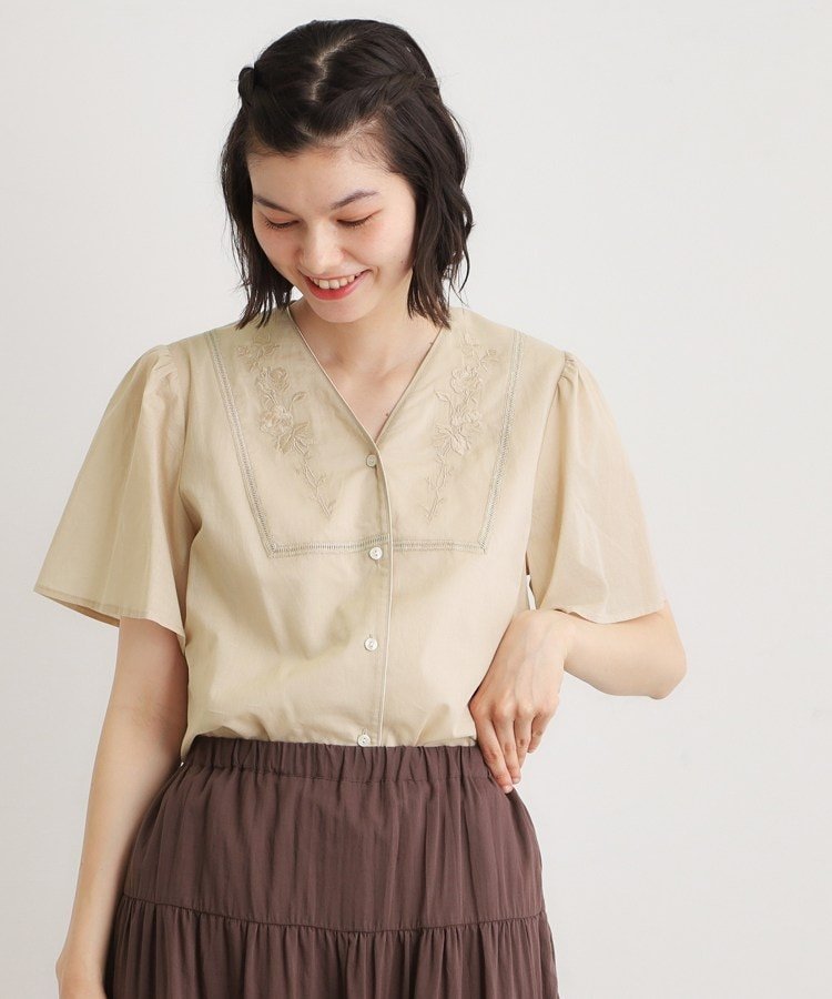 LAURA ASHLEY 【洗える/コットン100%】ヨーク刺繍ブラウス ローラ アシュレイ トップス シャツ・ブラウス ブルー ベージュ