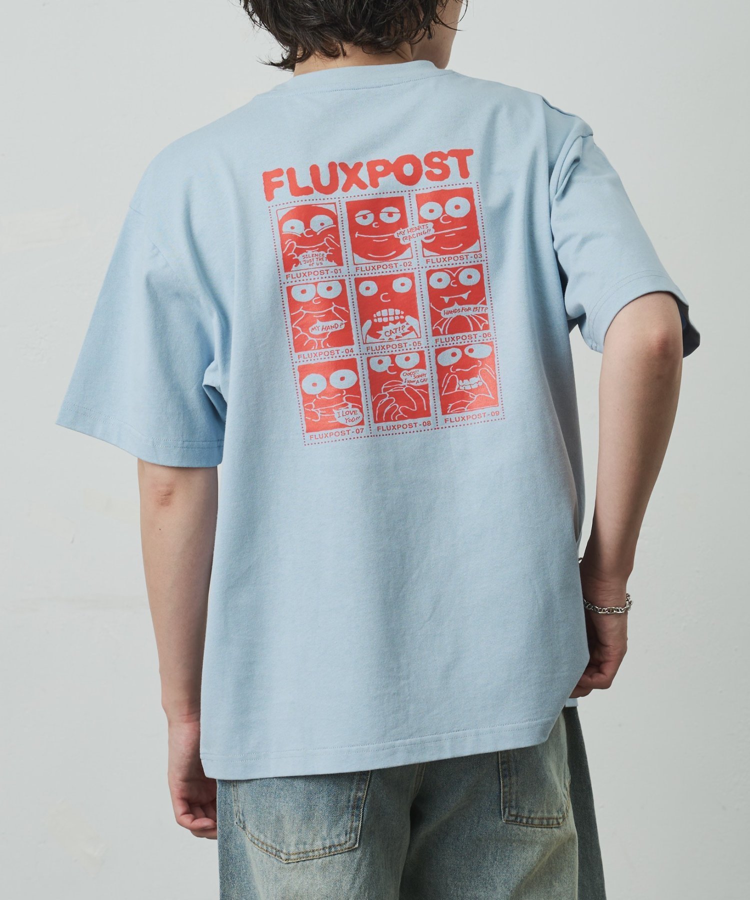 コミックプリントTシャツ コロニー トゥーワンスリーナイン トップス カットソー・Tシャツ ホワイト ブラック ブルー